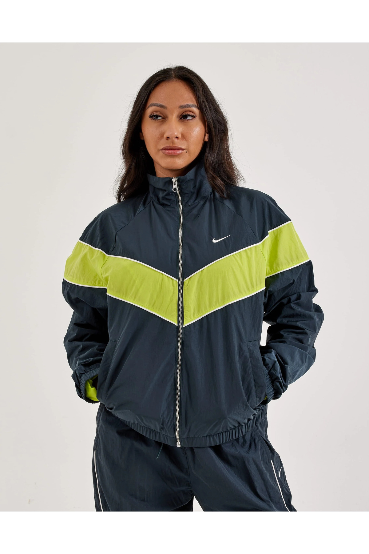 Nike Sportswear Essentials Windrunner Loose UV Woven Lined Full