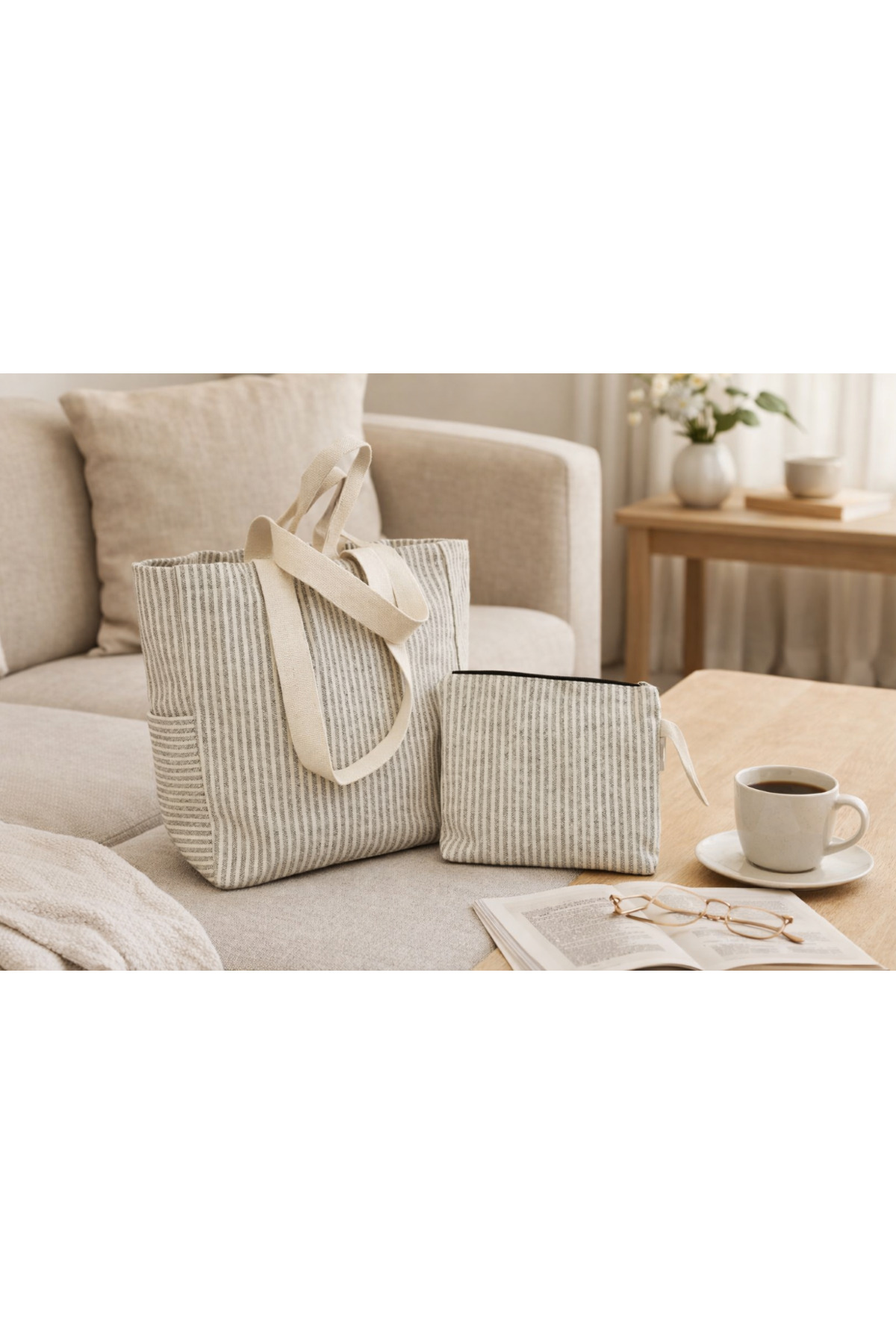 Faralya Life %70 Pamuk %30 Polyester Kadın Çanta Çıtçıtlı Siyah Çizgili Plaj Çantası %70 Pamuk %30 Polyester 26*21cm Makyaj Çantası Kombin