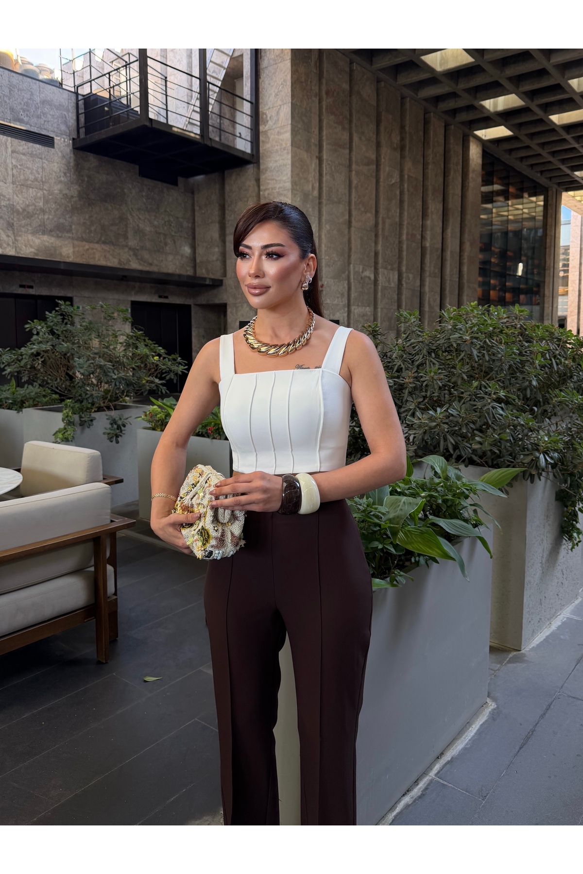 Nadrina Çıma Detaylı Pantalon görsel 2