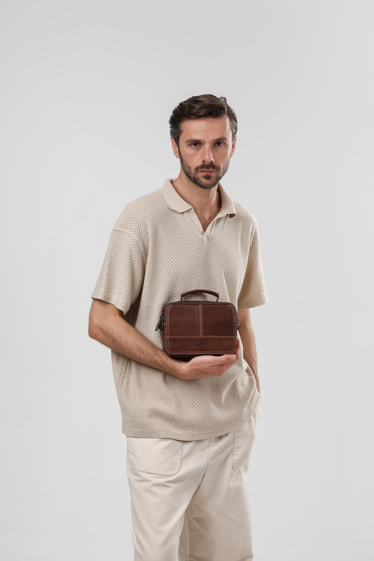 ÇÇS 31707 Hakiki Deri Askılı Çanta STD KAHVE görsel 2