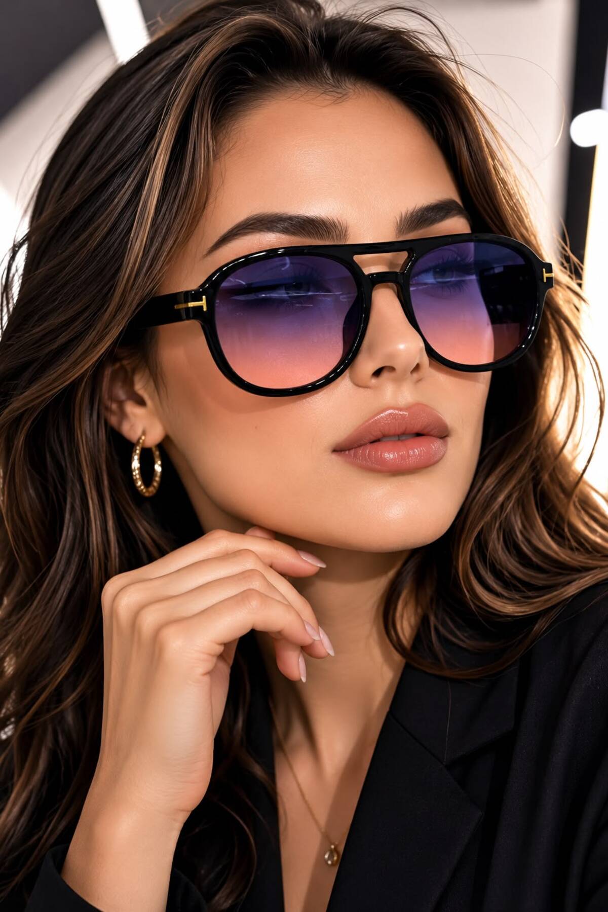 BLACK FRAME GRADIENT UV 400 PROTECTED SUNGLASSES