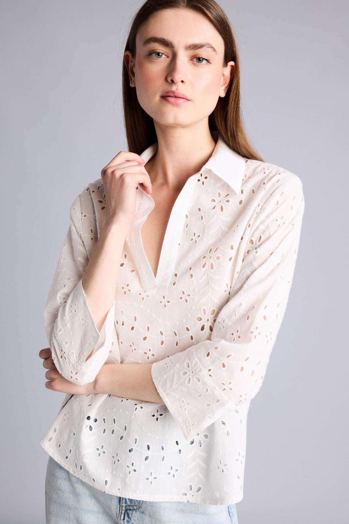 100% Cotton Oversize Shirt Collar Brode Long Sleeve White Blouse G8828AX26SM