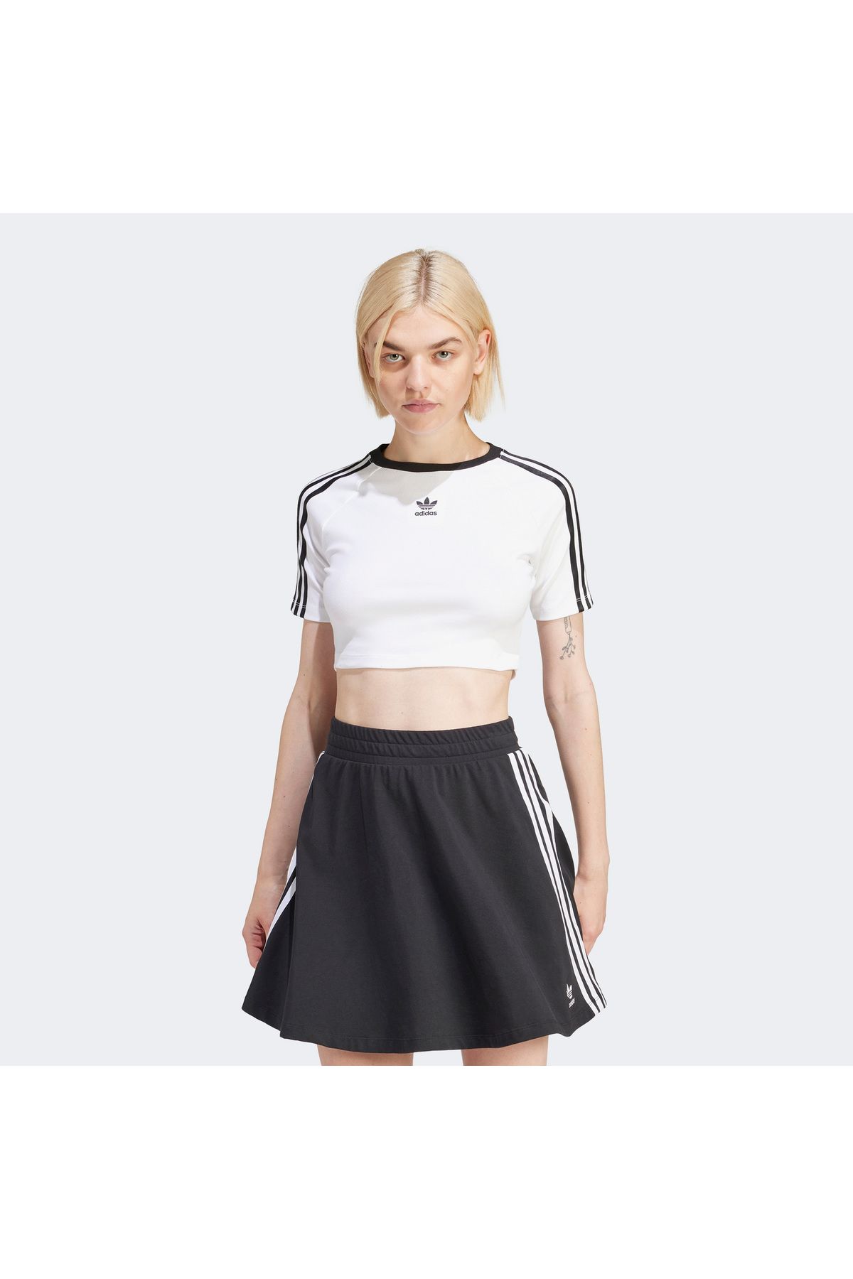 تیشرتزنانهadidasسفید