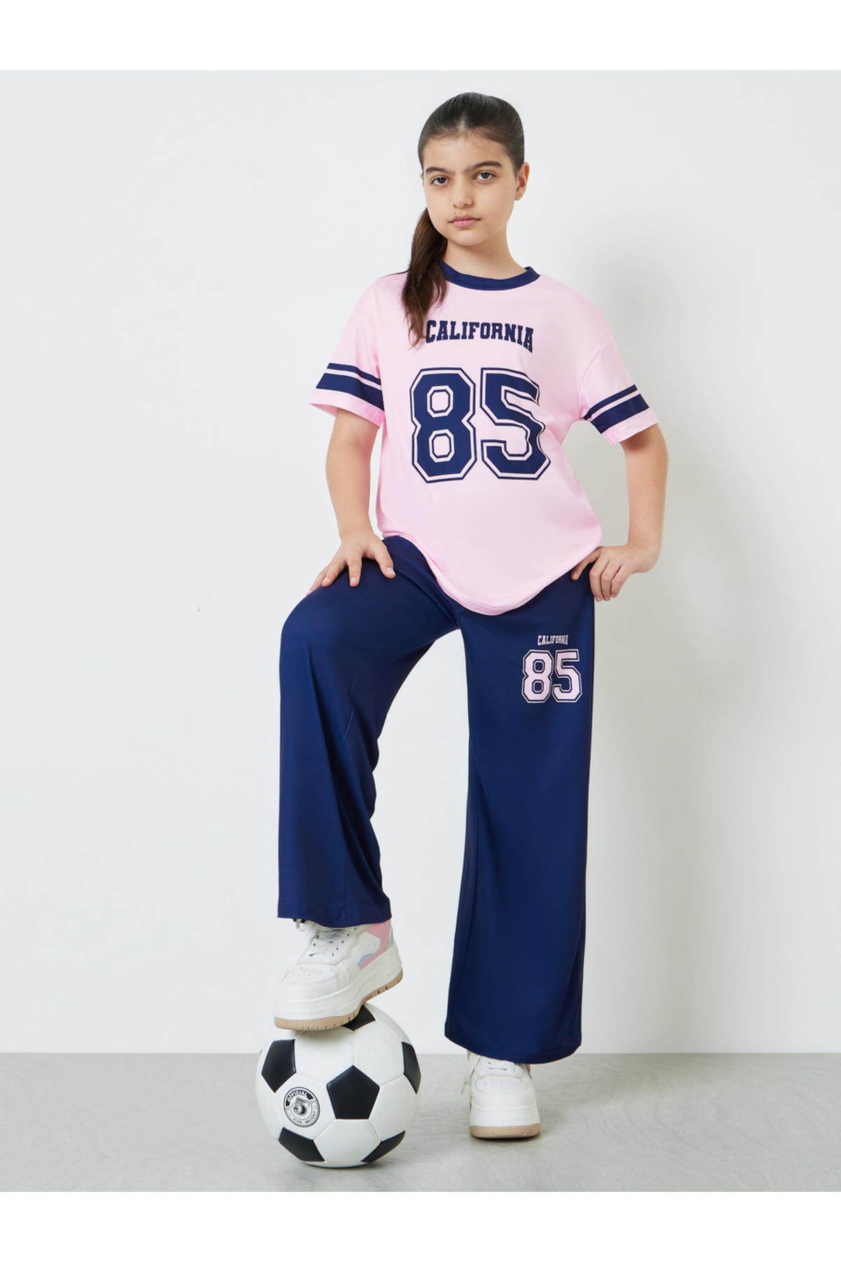 Styli Teen Girls Pink Graphic T-Shirt And Joggers Athleisure Set