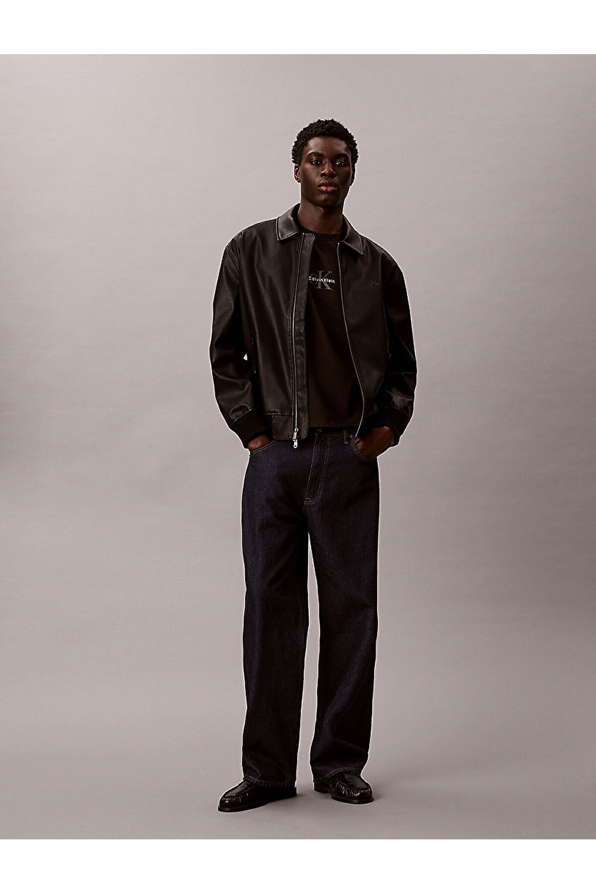 تیشرتمردانهCalvin Kleinمشکی