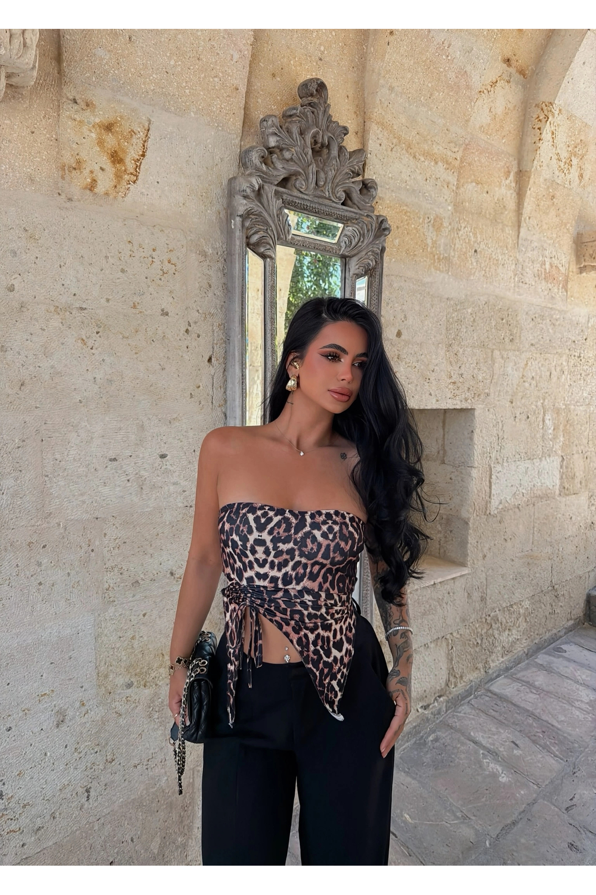 kırmızı butiks Straplez Leopar Crop görsel 2
