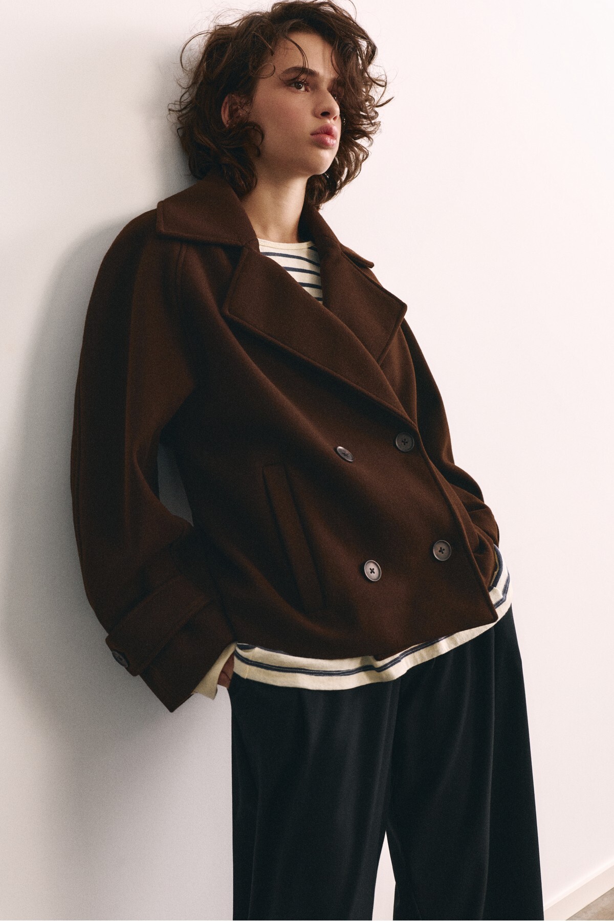 Pull & Bear Kısa kaşe kaban