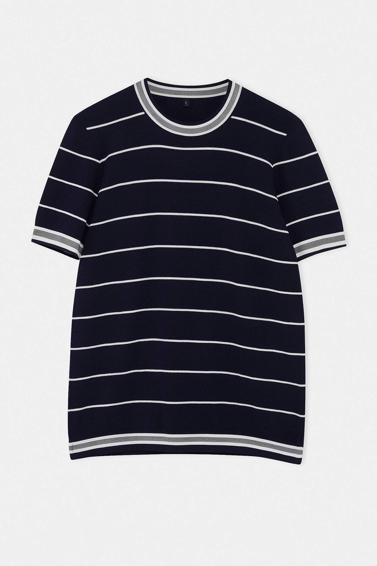 Trendyolmilla Man Lacivert Regular/Normal Kesim Çizgili Triko T-Shirt TMNSS26TS00021