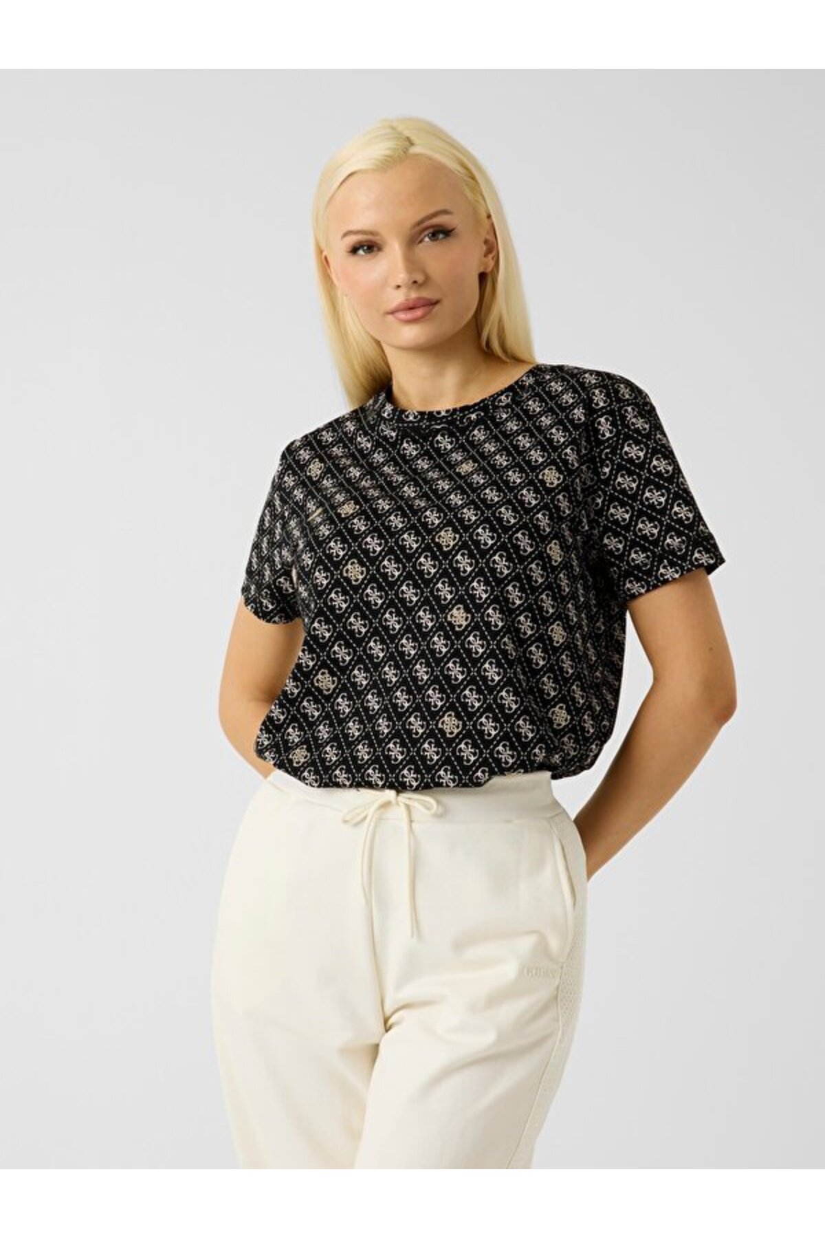 Guess Rhombus Women's Active Regular Fit T-Shirt