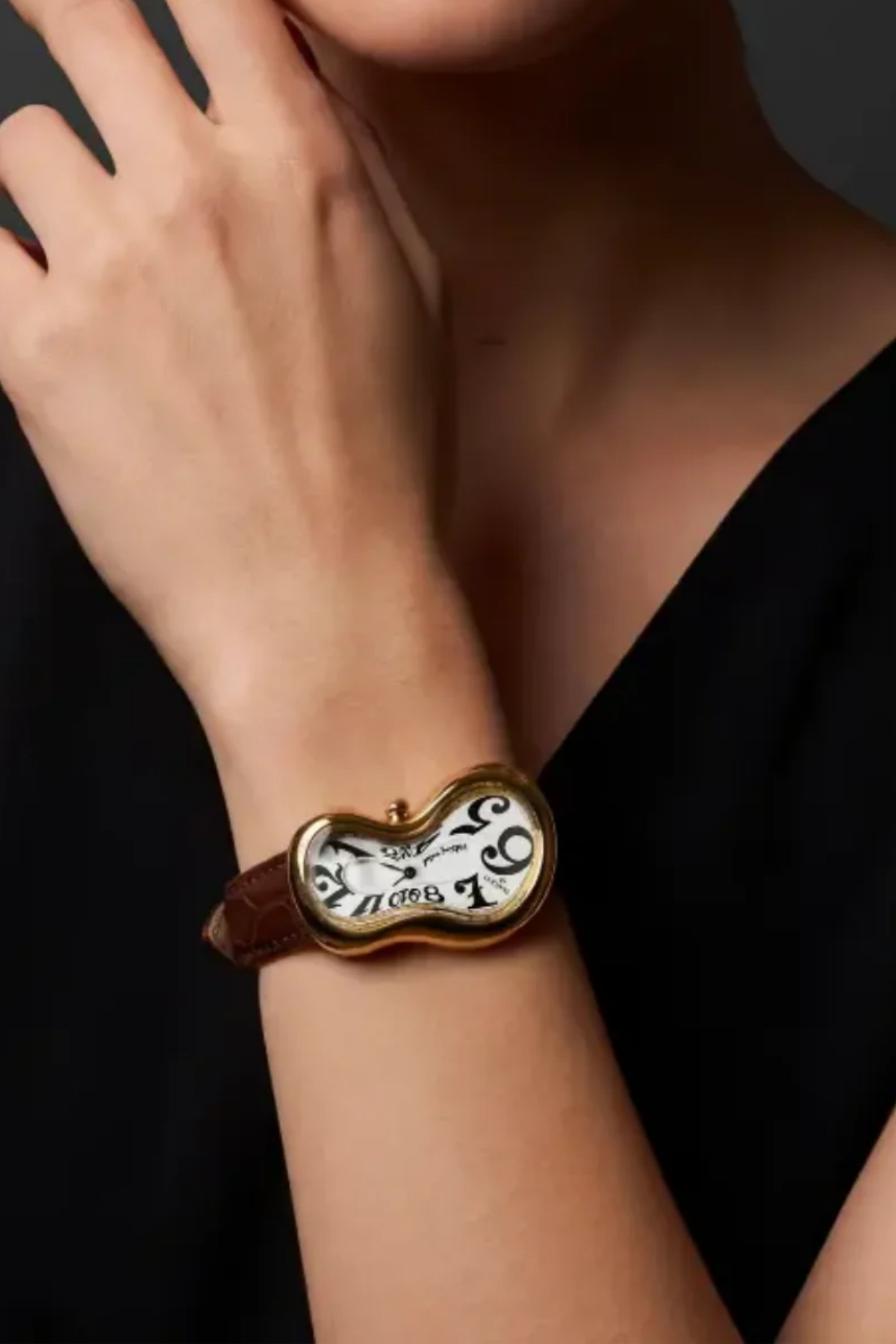 EXAEQUO EX0002.0052 Classic Melting Stainless Steel 316L - PVD Yellow Gold Limited Unisex Kol Saati