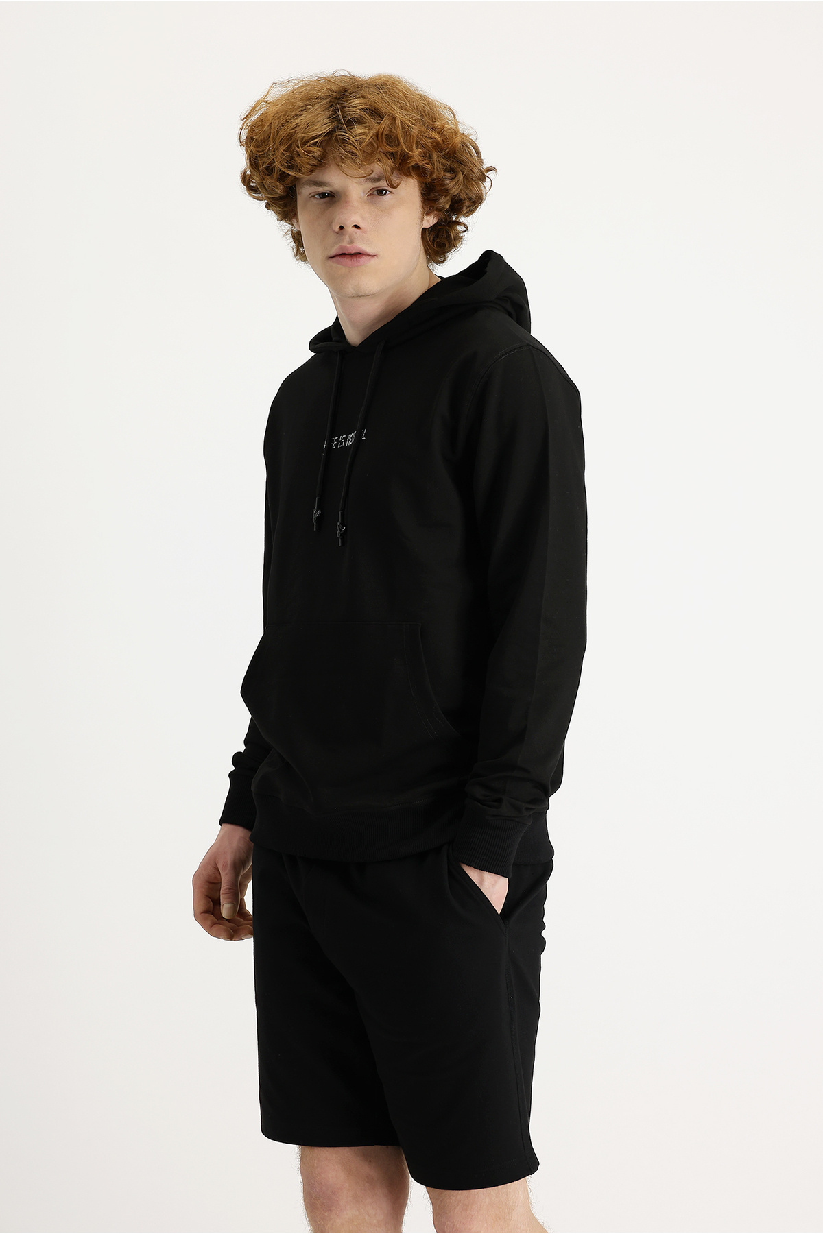 Kiğılı Regular Fit Kapüşonlu Nakışlı Pamuklu Sweatshirt görsel 3