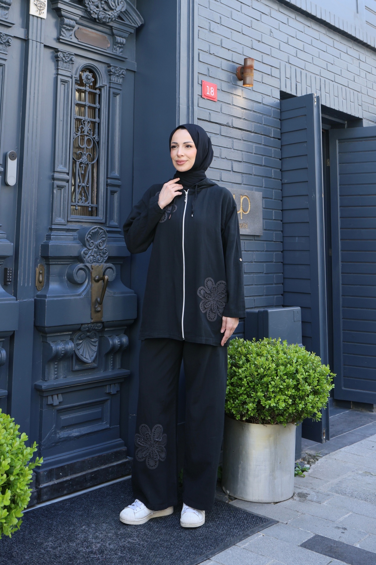 NİSUM MODA Çiçekli Fermuarlı Pamuk Keten Takım