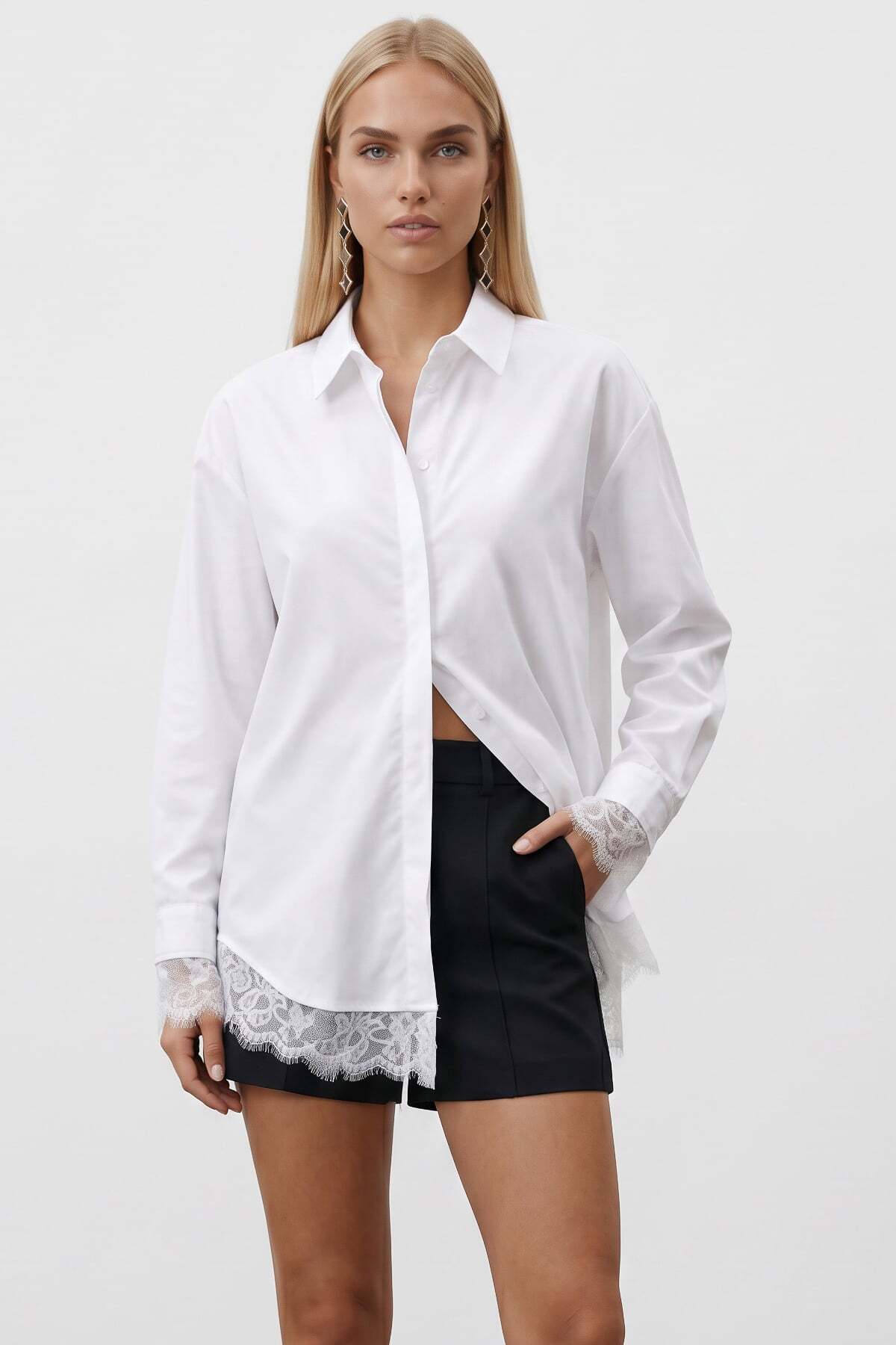 Oversize Poplin Shirt with White Skirt and Cuffs Lace Detail Alc-X15447