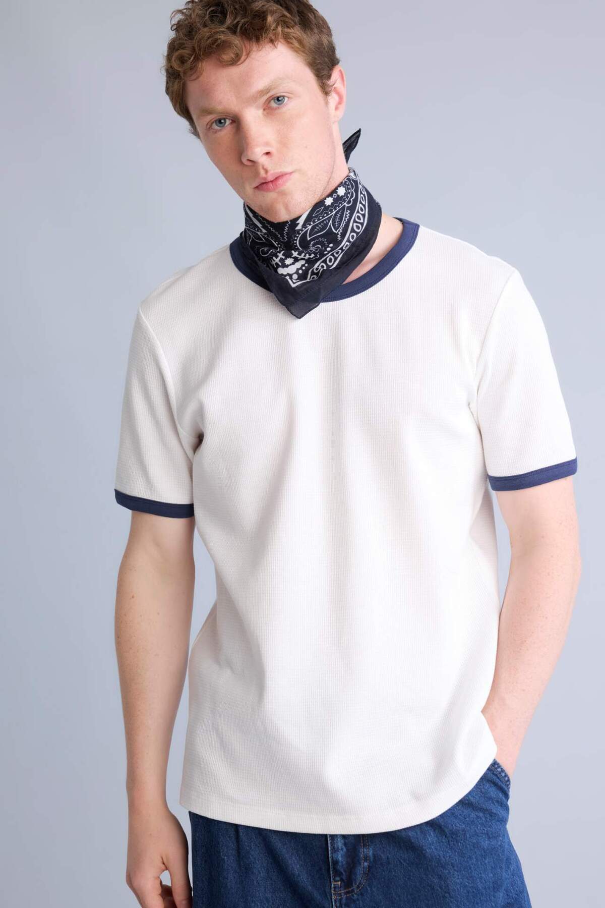 Defacto 100% Cotton Regular Fit Short Sleeve T-Shirt H7784Ax26Sm