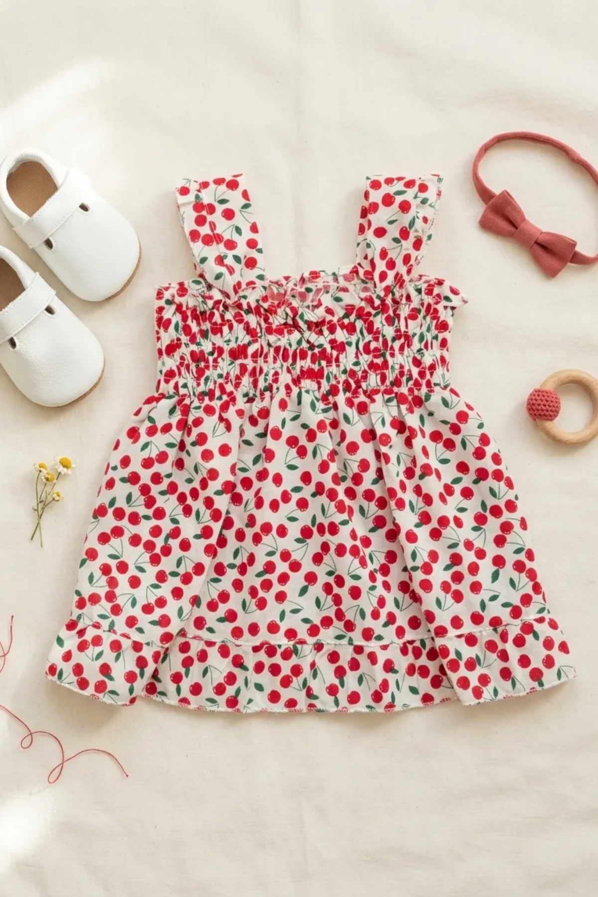 thechild baby collection KIZ BEBEK ELBİSESİ | ASKILI, KİRAZ DESENLİ, YAZLIK NEFES ALABİLEN KUMAŞ