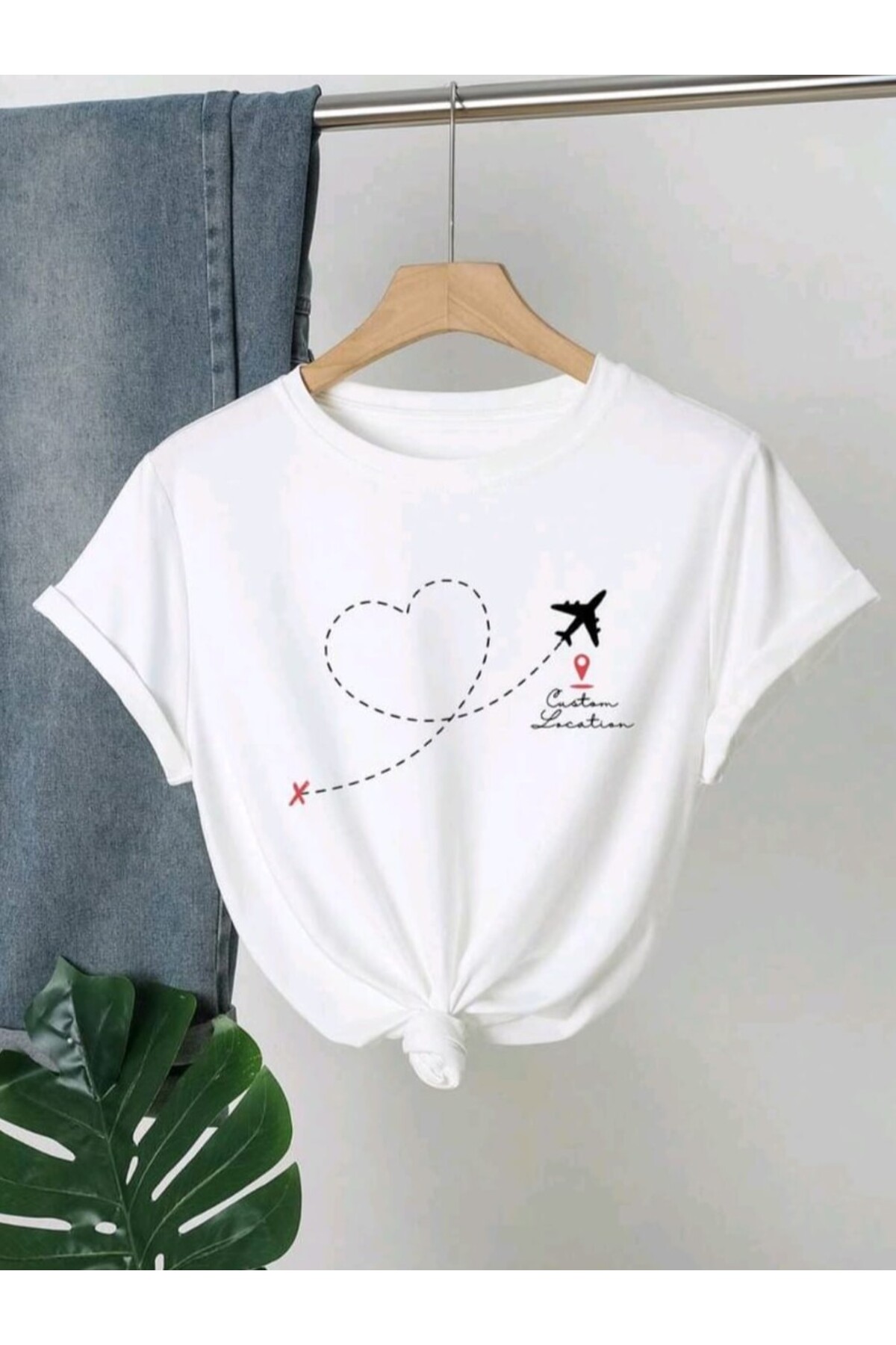 NEW SEASON WOMEN 'S TSHIRT, REGULAR FIT MOLD, BREATHABLE SOFT FABRIC