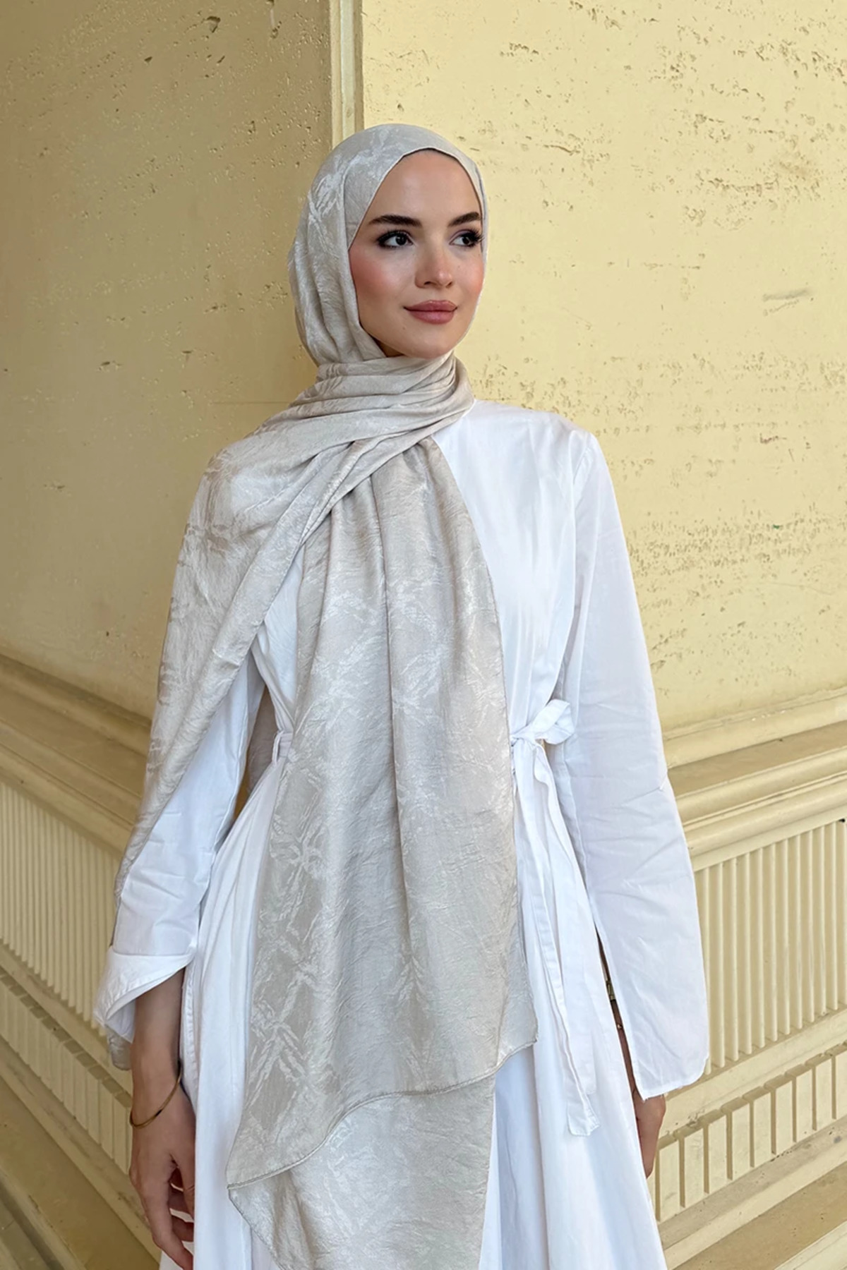 Madame Polo Premium Glow Jakar Şal Dama - Taş görsel 4