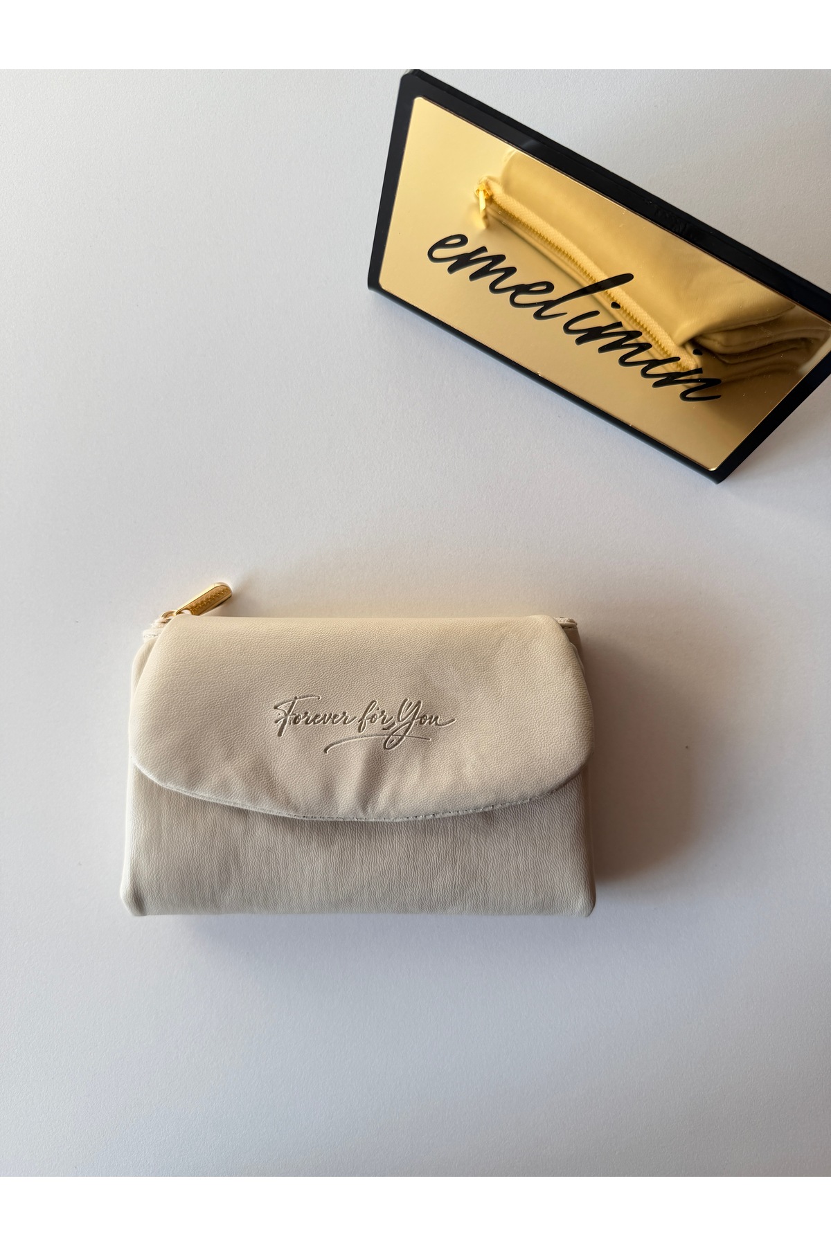 emelimin Women's Cream Small Wallet Multi-Compartment Card Holder Mini Wallet with Coin Compartment