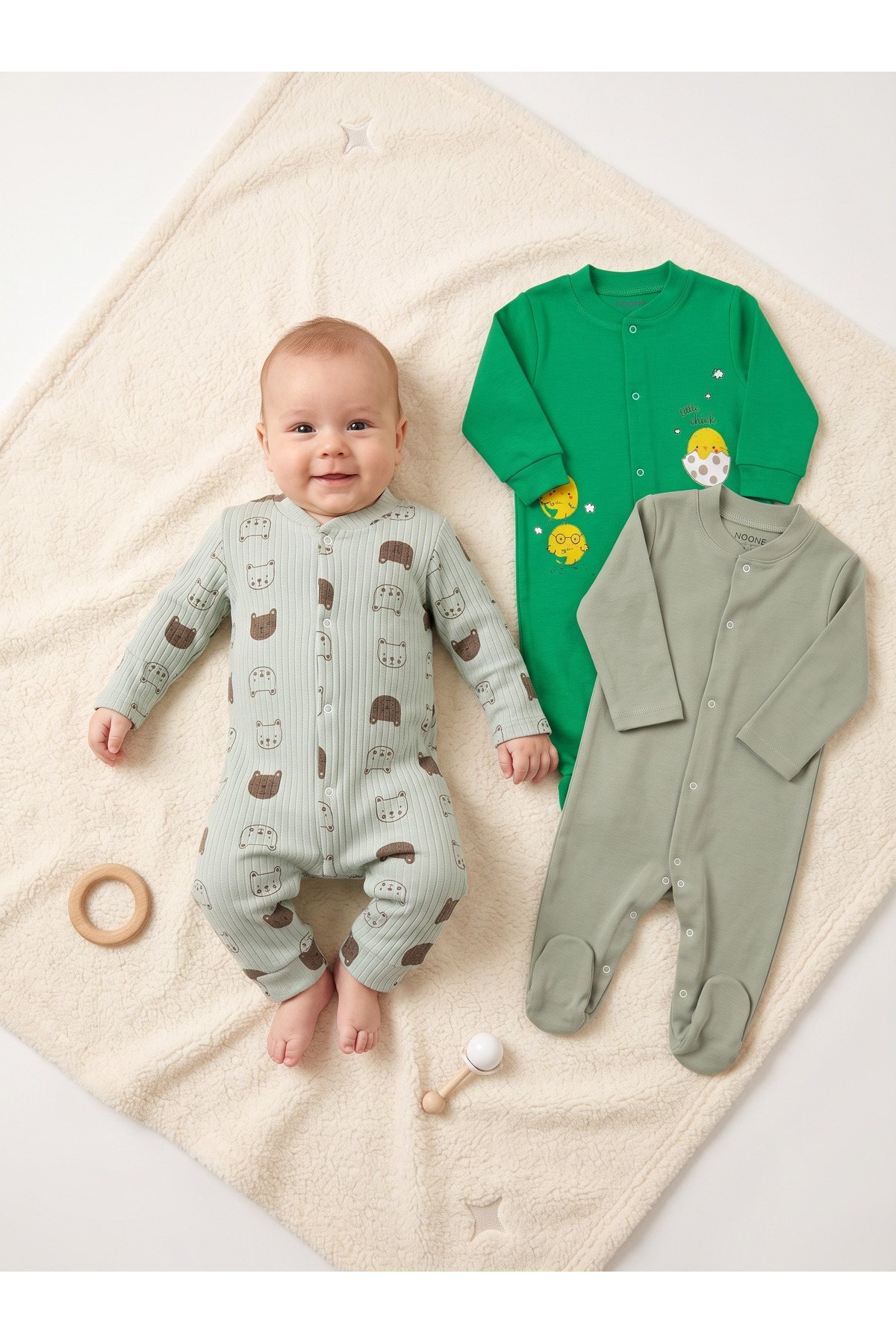 Noone Chick Patterned 3-Piece Baby Romper Set with 2 Booties and 1