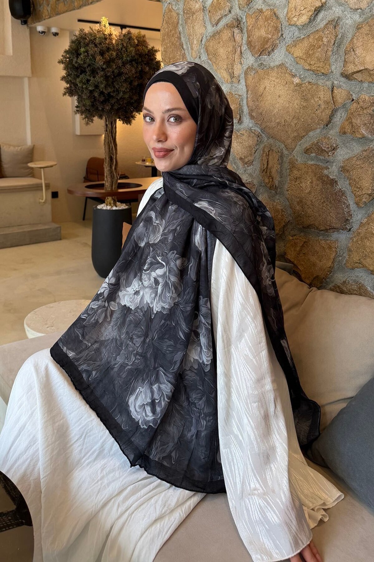 lamelif Vintage Flower Desen Bambu Şal Siyah görsel 2