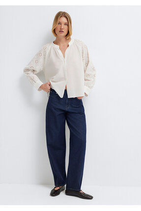 Mavi Dantel Detaylı Beyaz Gömlek Loose Fit / Bol Rahat Kesim 1211346-620