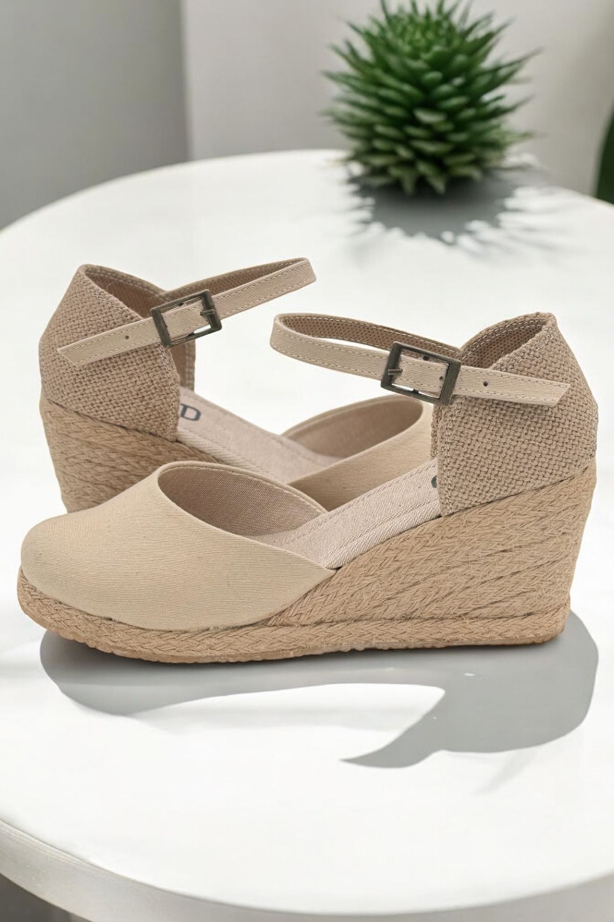 Y&D Shoes Dolgu Topuk Arkası Açık Hasırlı Keten Sandalet görsel 6