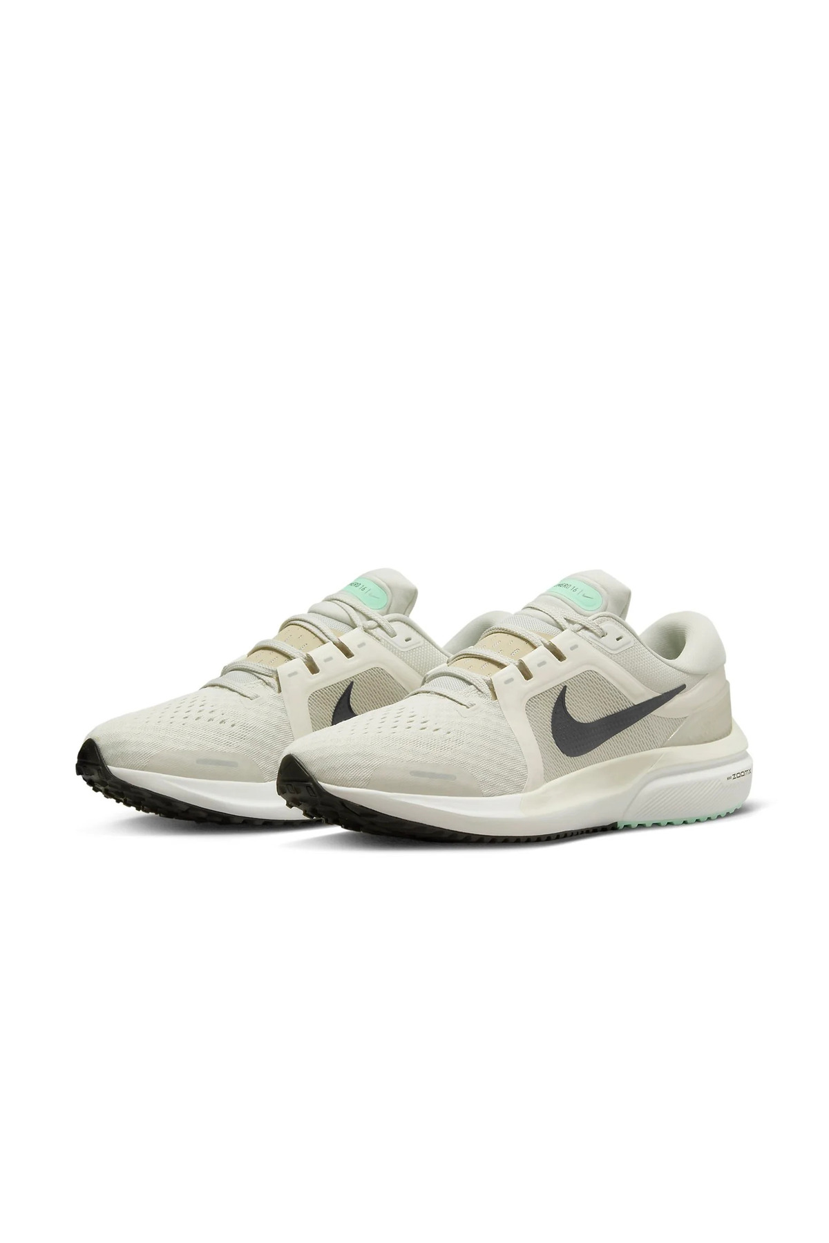 Air Zoom Vomero 16 Erkek Koşu Ayakkabısı Da7245-006 — سفید — تصویر 2 از 5