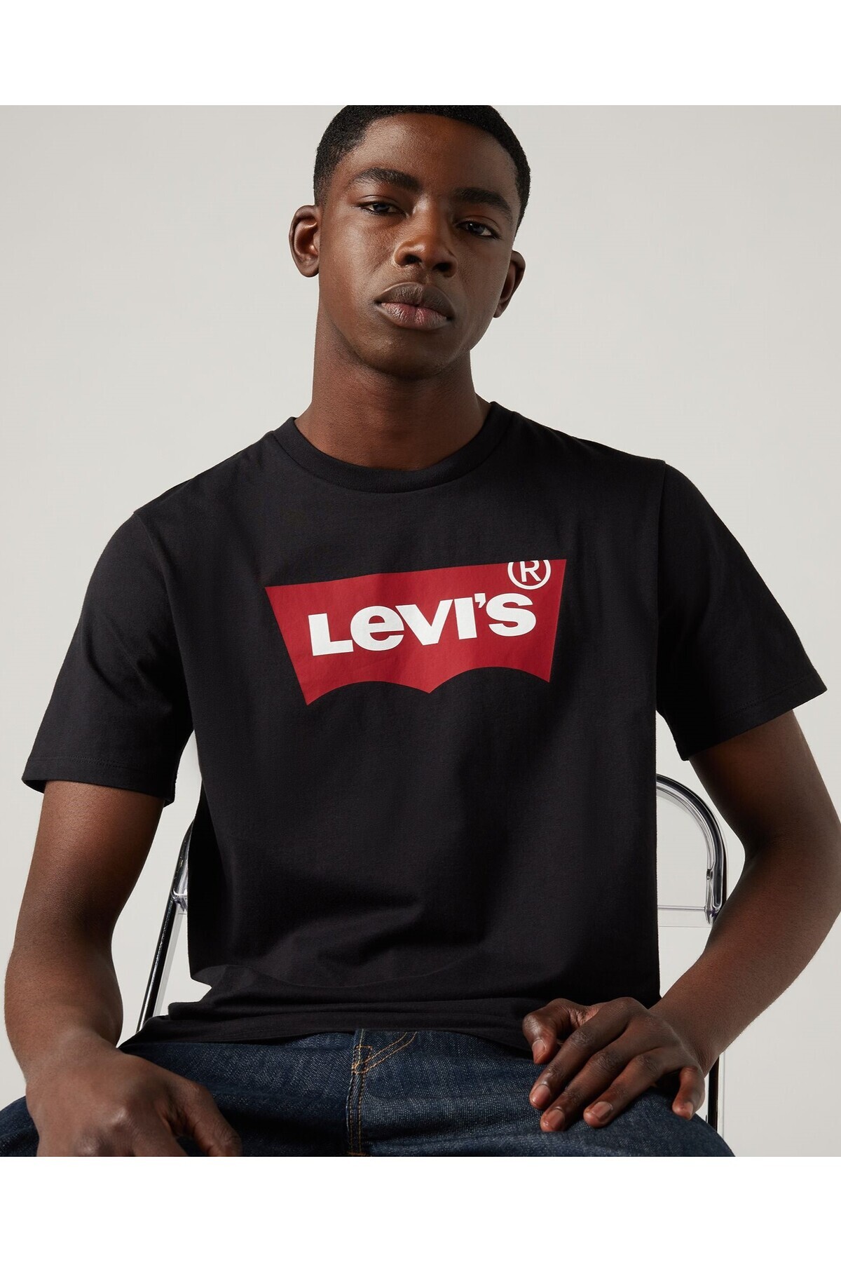 Levi's Graphic Set-In Neck Graphic Men's Black T-Shirt