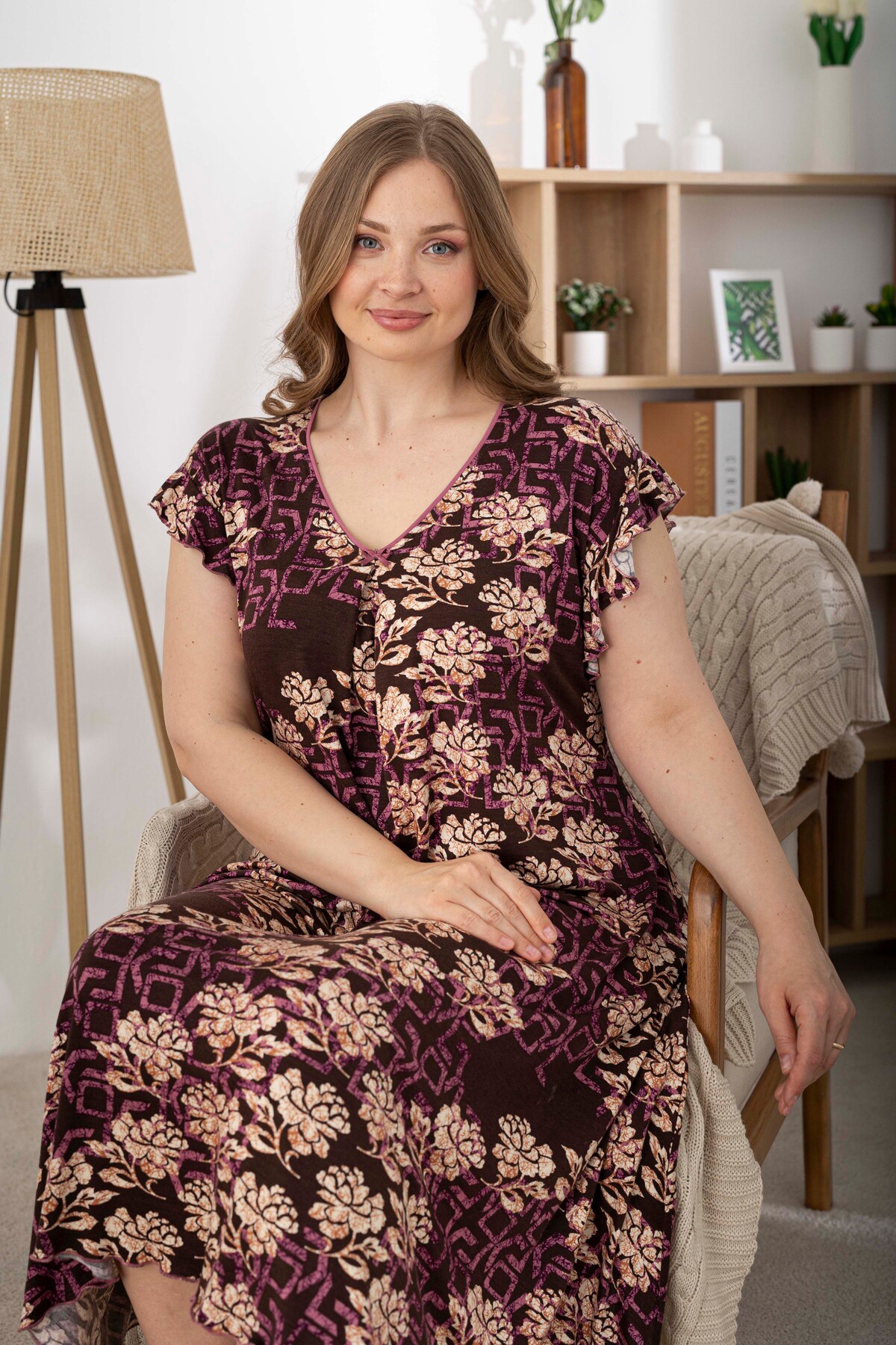 Brown Flower Patterned Ring Viscose Short Sleeve Plus Size Dress