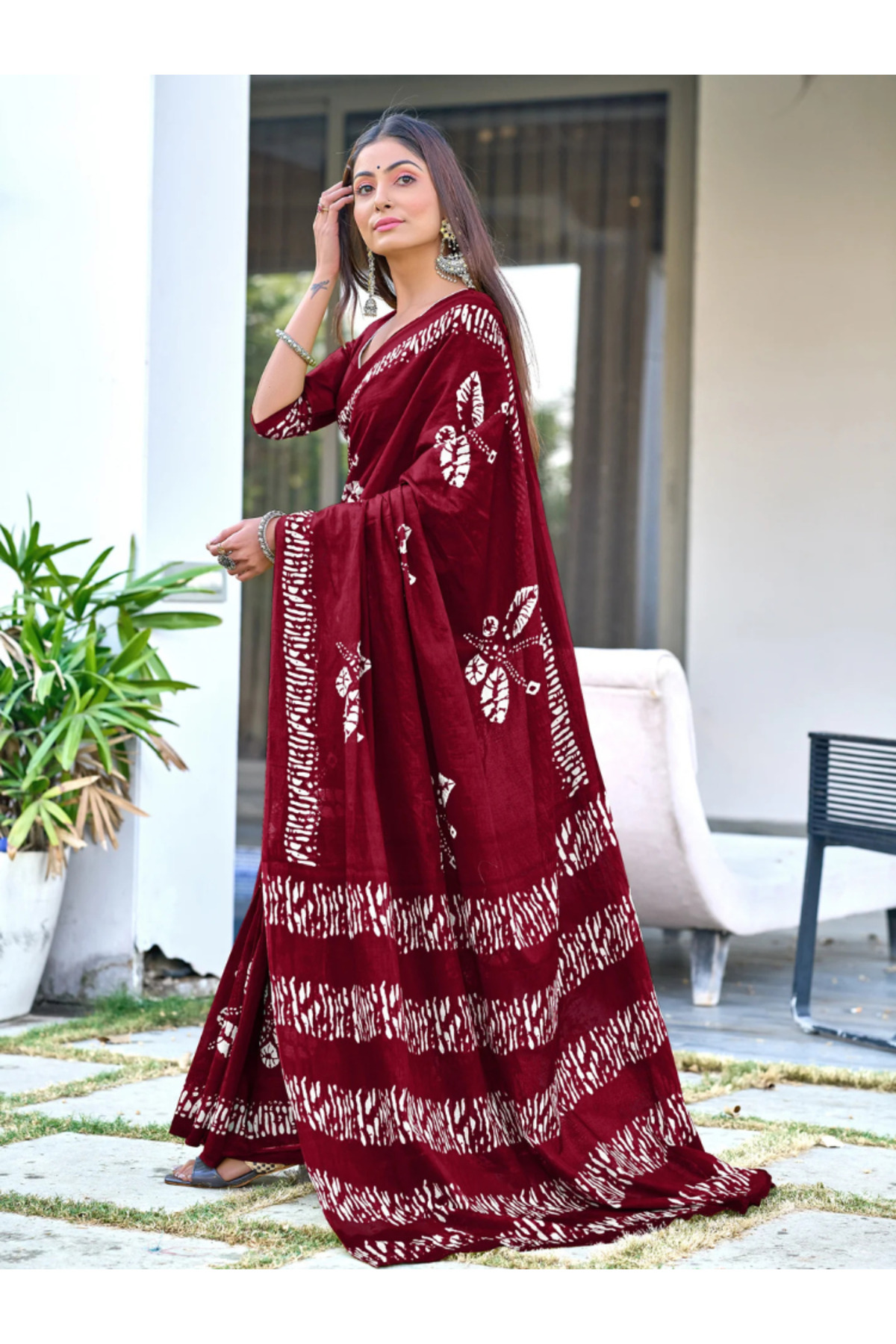 MYSMAR Maroon Pure Cotton Batik Print Saree - FFT7375 | Maroon