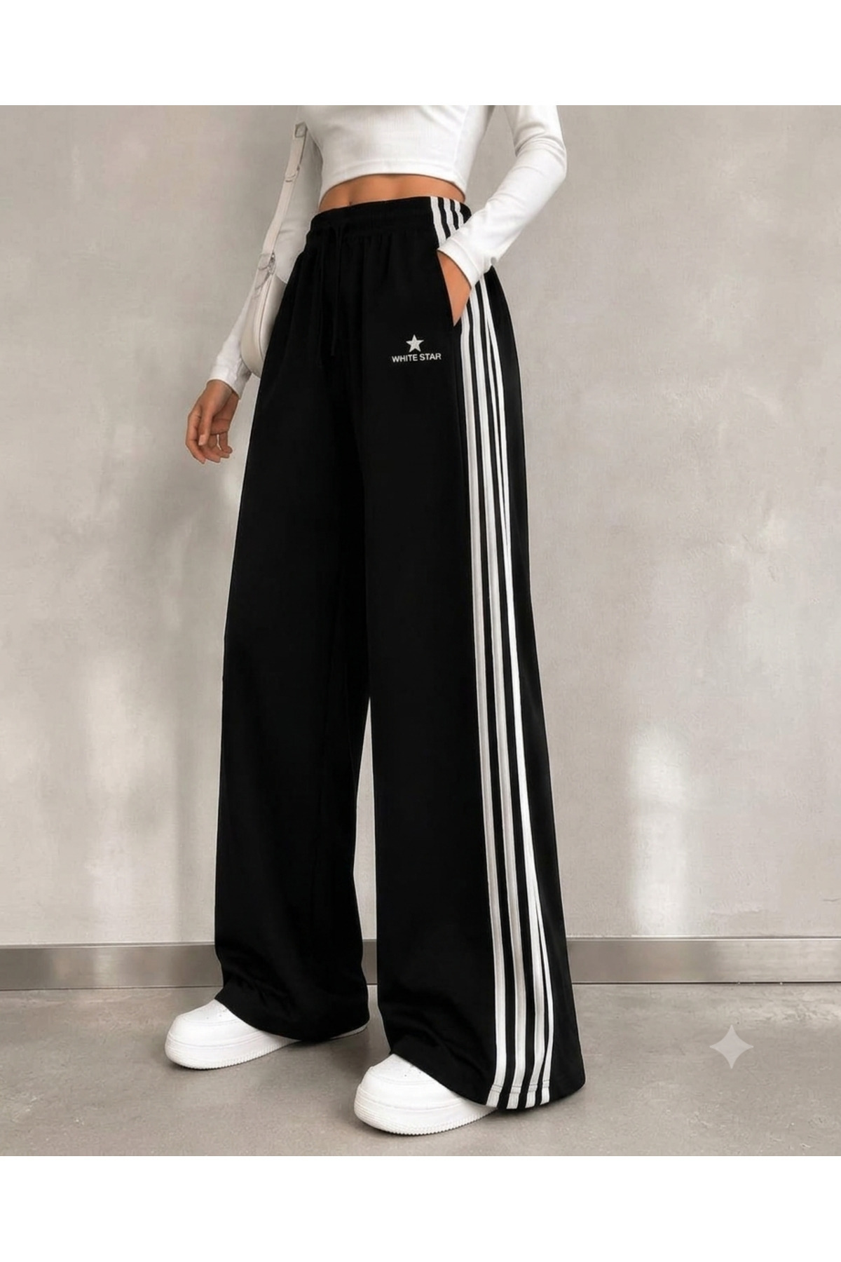 DENİKK TREND YUMUŞAK DOKULU OYSHO KUMAŞ 4 ŞERİTLİ PALAZZO EŞOFMAN-Trendy Oysho fabric 4-stripe palazzo sweatpants with a soft texture.