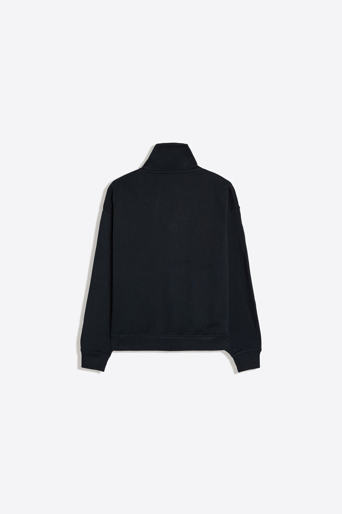 Bershka Dik yaka fermuarlı sweatshirt görsel 7