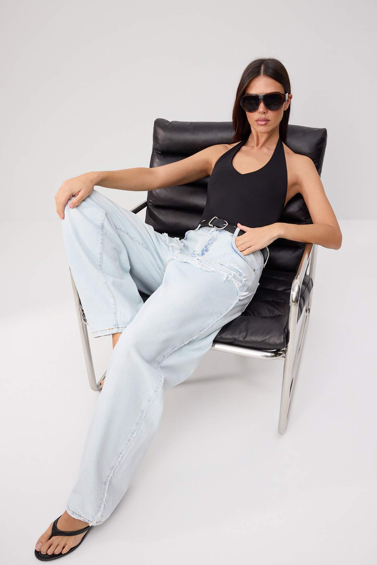 Trendyolmilla Açık Mavi Yırtık Detaylı Yüksek Bel Wide Leg Jeans TWOSS26JE00353