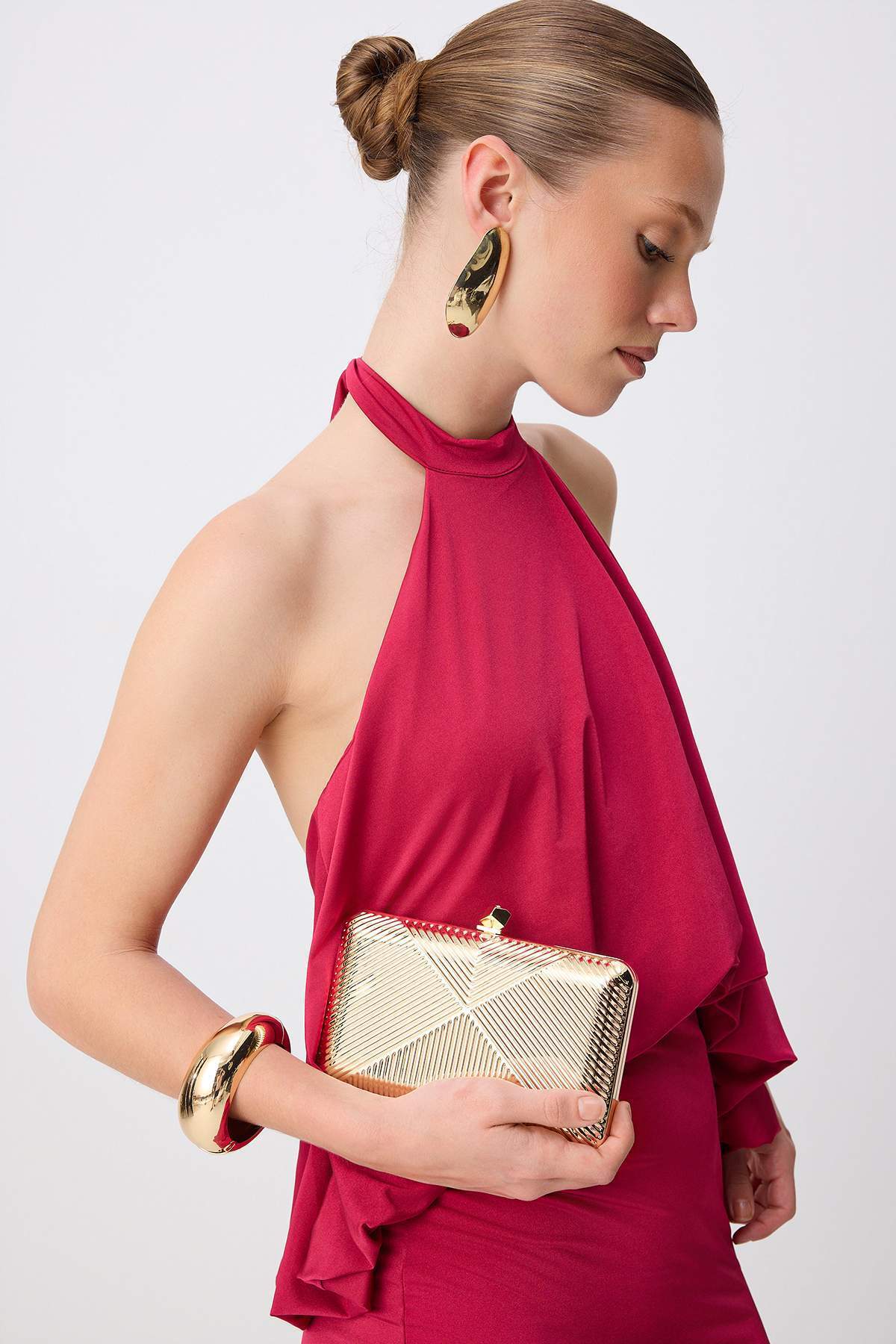 Trendyol Shoes Gold Women's Portfolio & Clutch Bag Takss26Py00019