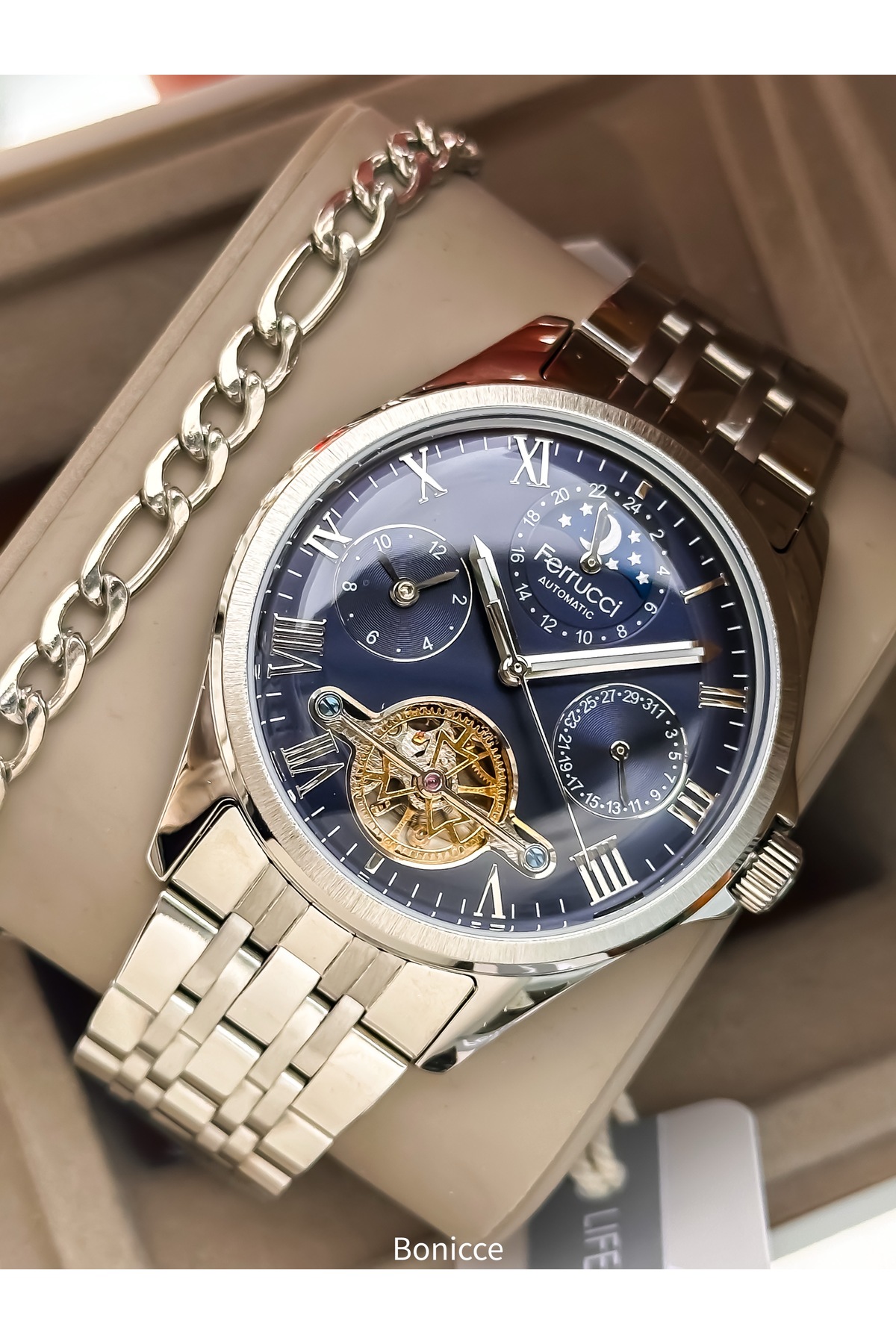 Automatic (Without Battery) Men's Wrist Watch,Steel Band, Waterproof, Silver-Navy Blue Color Bracelet Gift