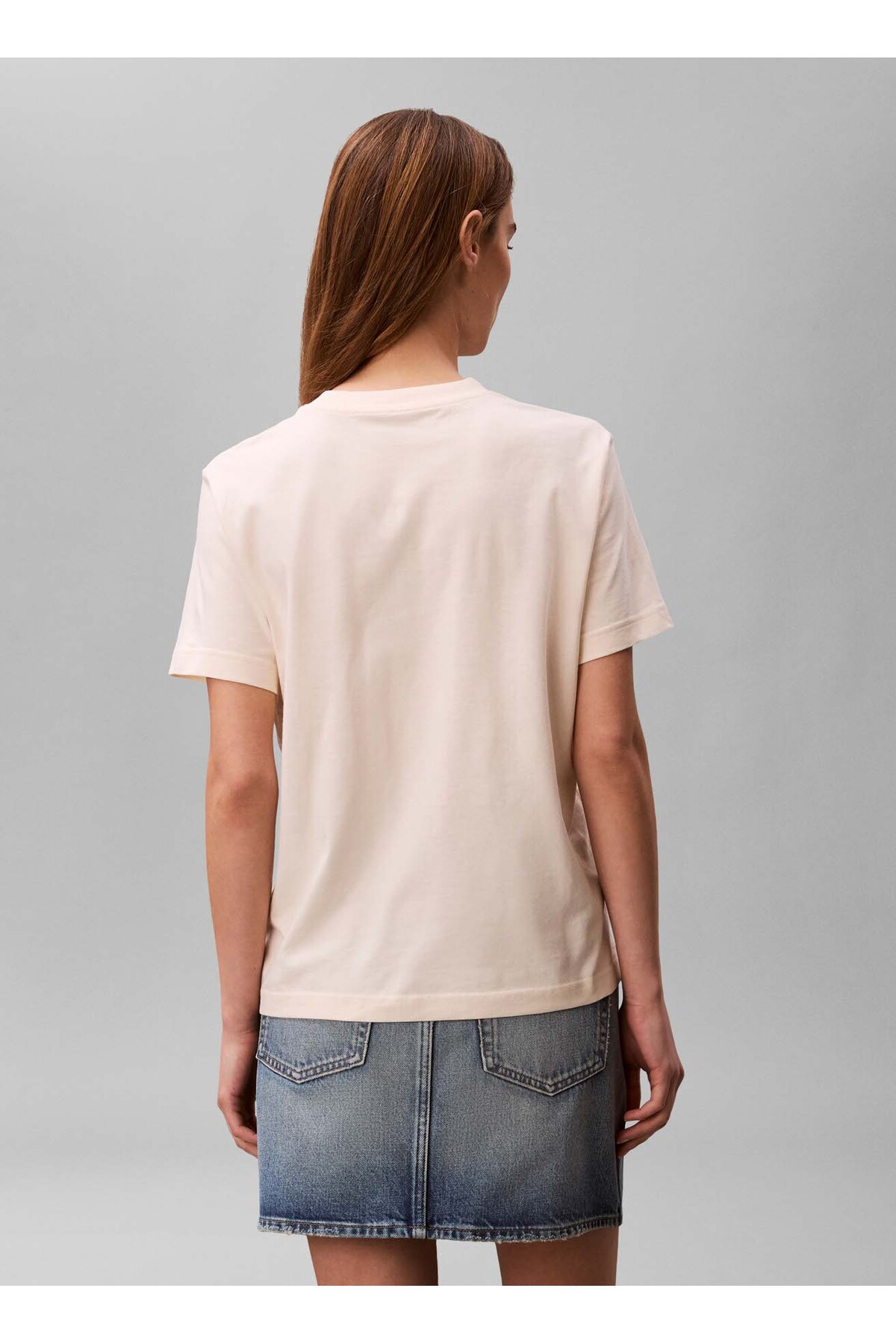 Calvin Klein Jeans Pudra Pembe Kadın Standart Logo Baskılı T-Shirt HERO SS CLASSIC MONOLOGO CNECK T görsel 4