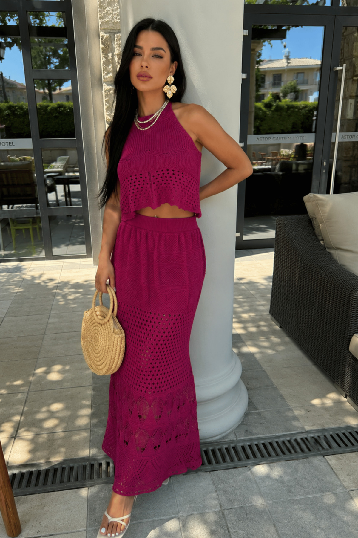 Backless Opaque Set10083-025