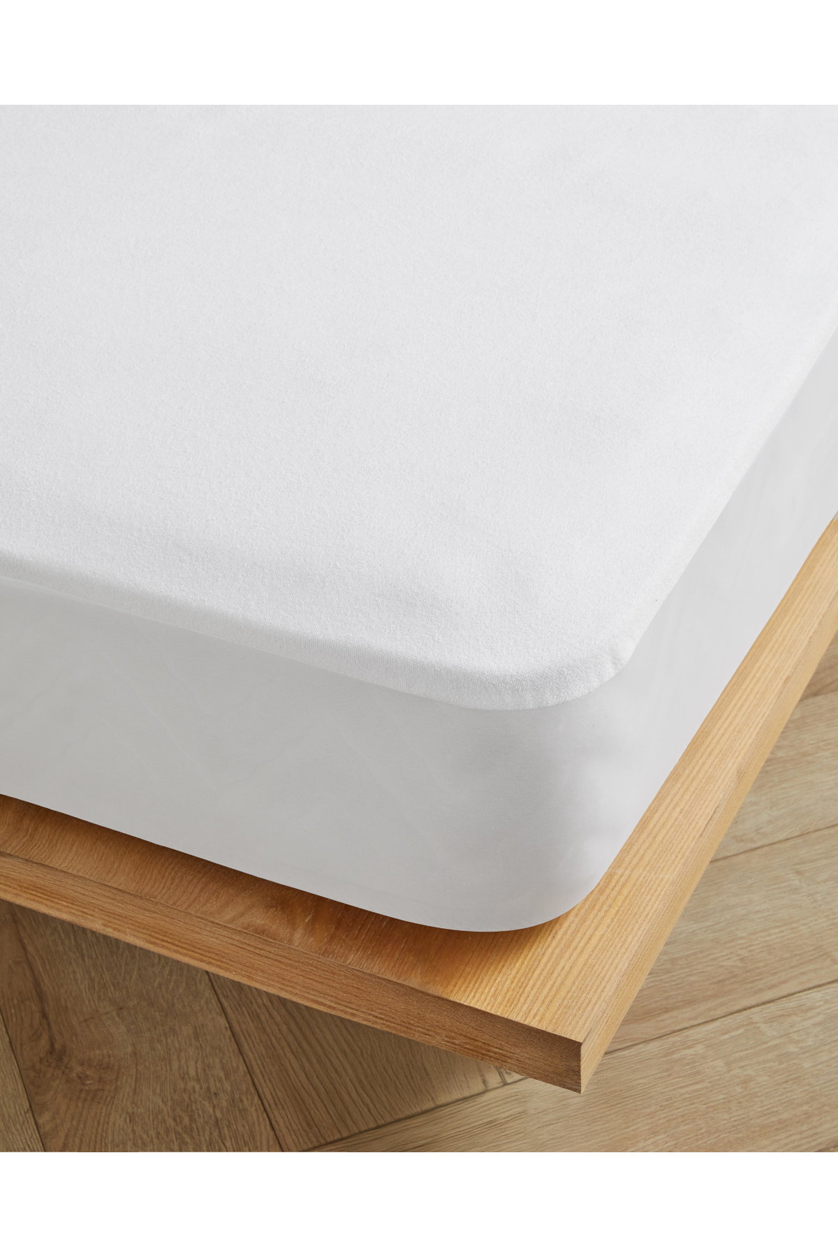 Comfort Pamuklu Sıvı Geçirmez Yatak Koruyucu Alez Beyaz