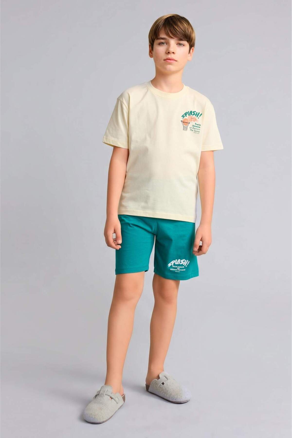 Defacto 100% Cotton Printed T-Shirt Shorts Pajama Set for Boys H8195A826Hs