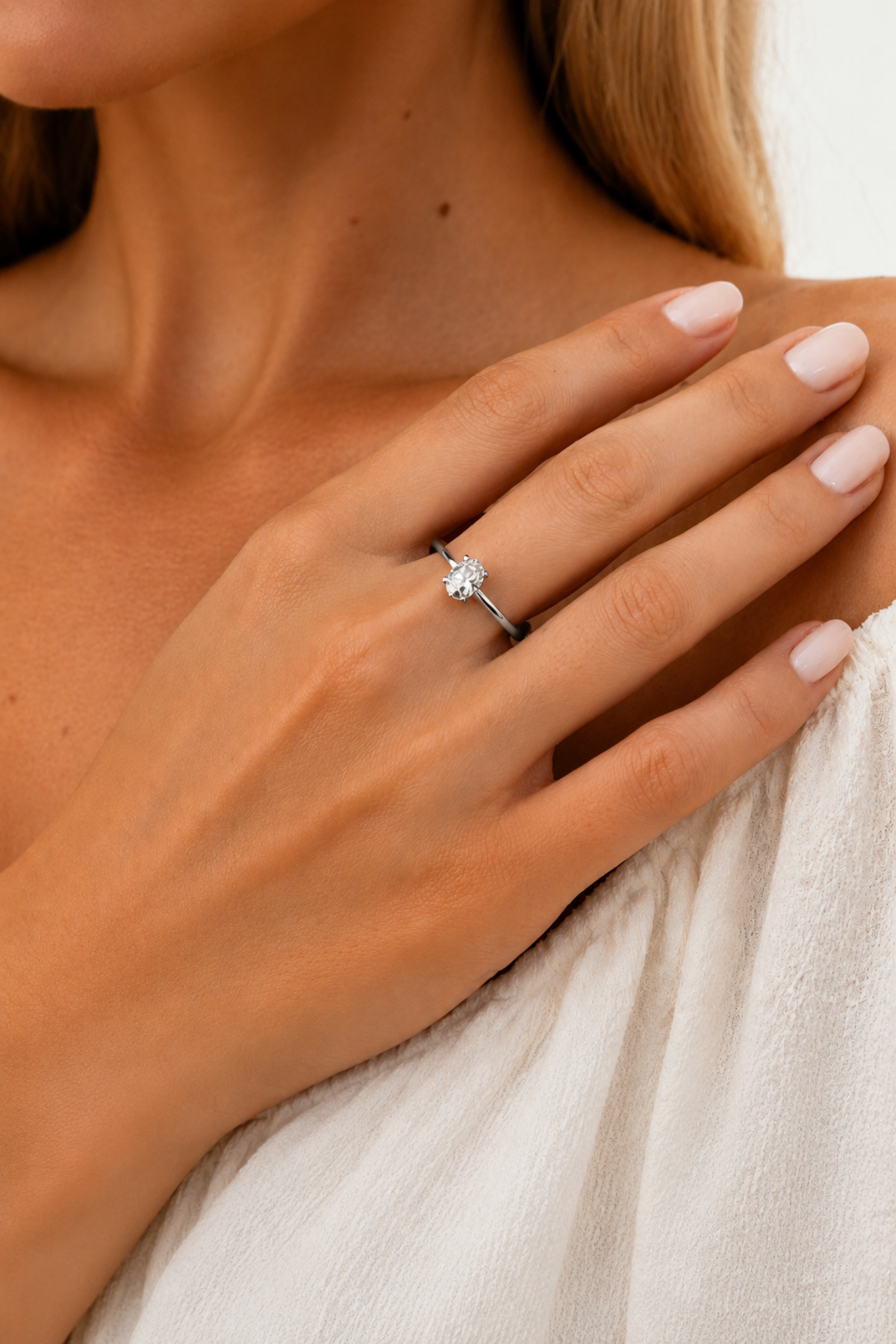 KLAZOJEWELRY 925 Ayar Gümüş Üzeri Yüksek Kalite Rodyum Kaplama Oval Kesim Minimal Tektaş Yüzük görsel 5