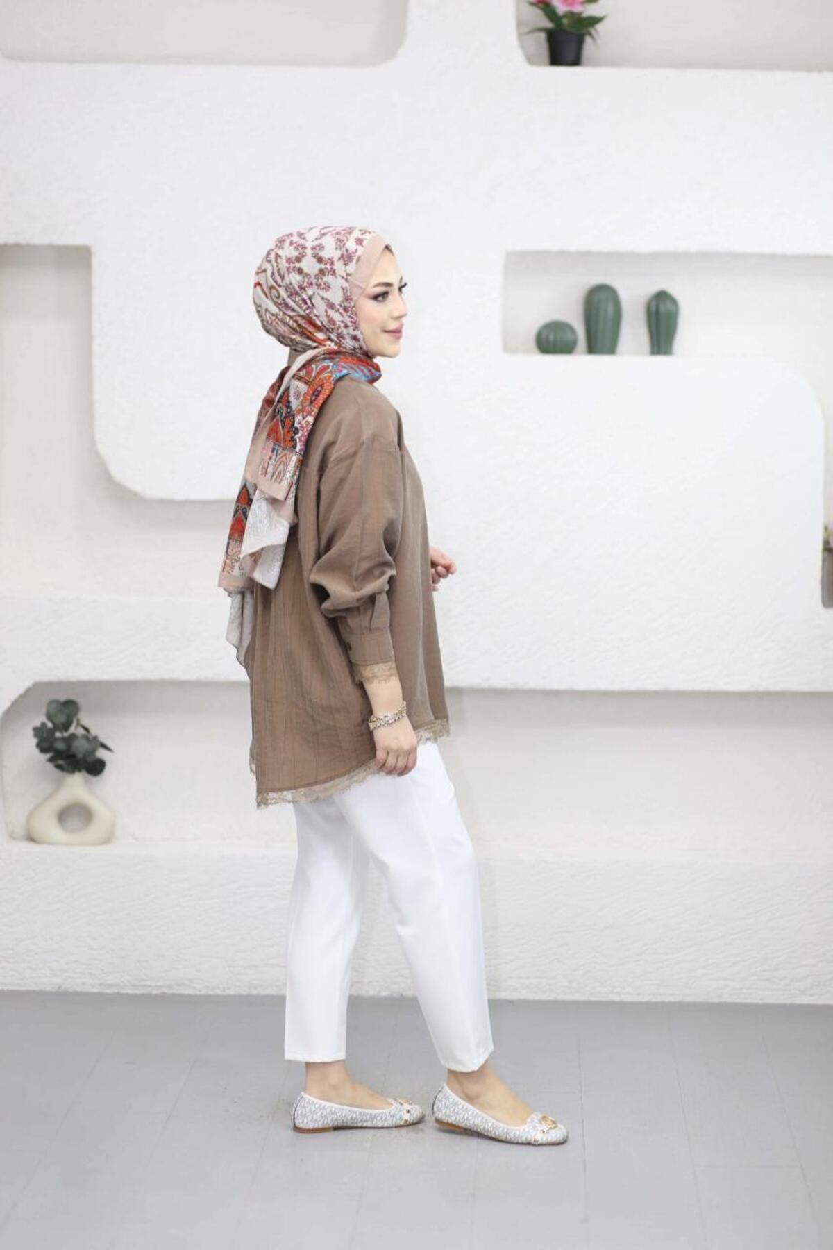 Suede Style  6394 - Şık, Rahat Viva Dantel Detaylı Kadın Gömlek - Görsel 3