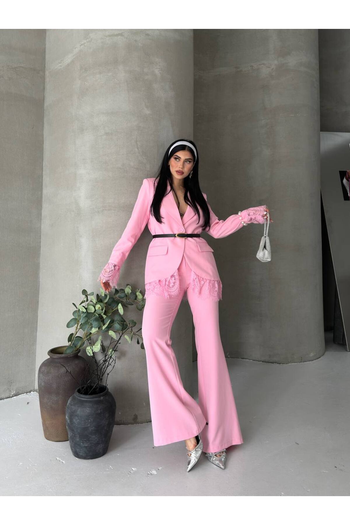 Ensemble Blazer à Détails Dentelle Premium et Pantalon à Pattes d'Éléphant - Görsel 4