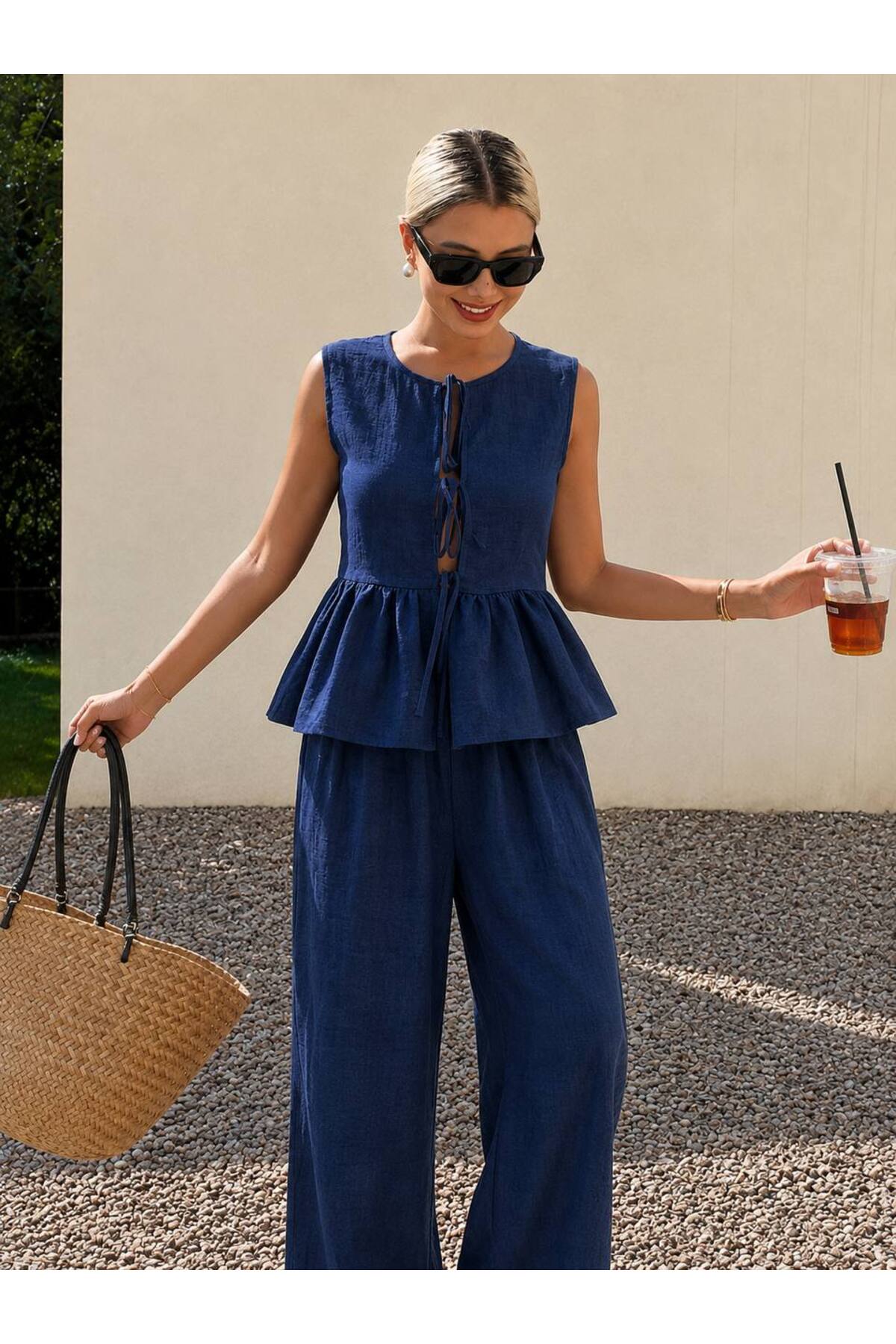 ÇEÇİM Ženska lepršava bluza sa peplumom i set pantalona