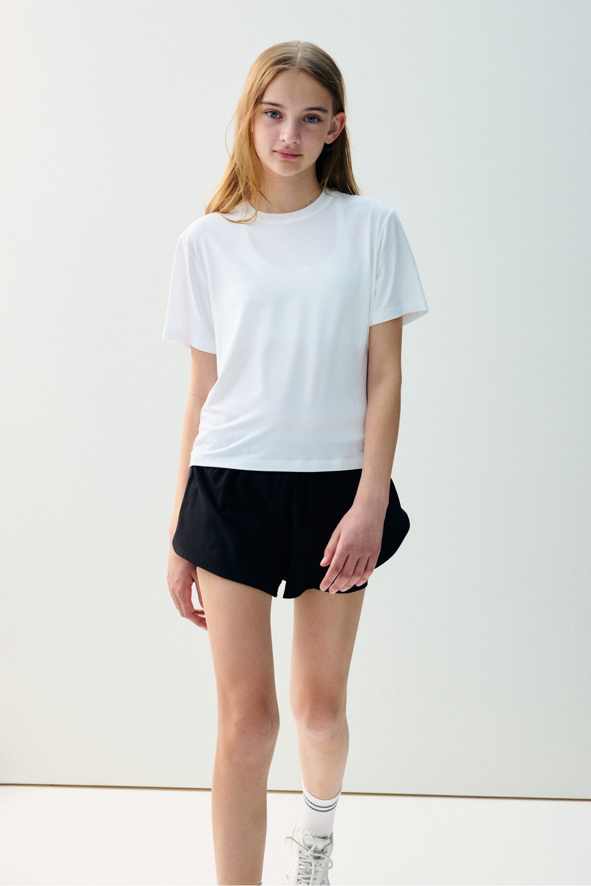شلوارک دویدن DryMove™ اچ اند ام شلوارک برمودا H&M