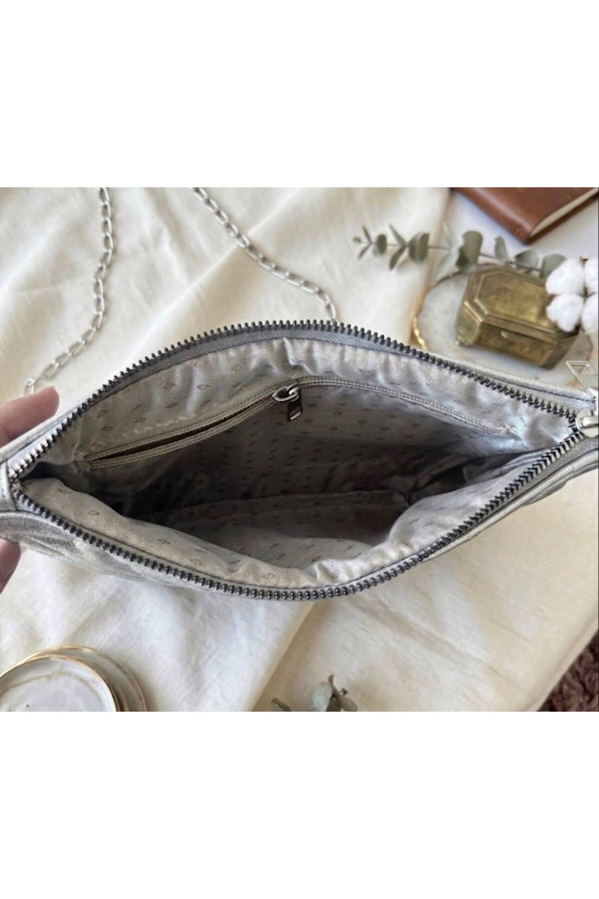 addy Celestial Star Bag Yıldızlı Zincir Askılı El Ve Omuz Çantası görsel 4