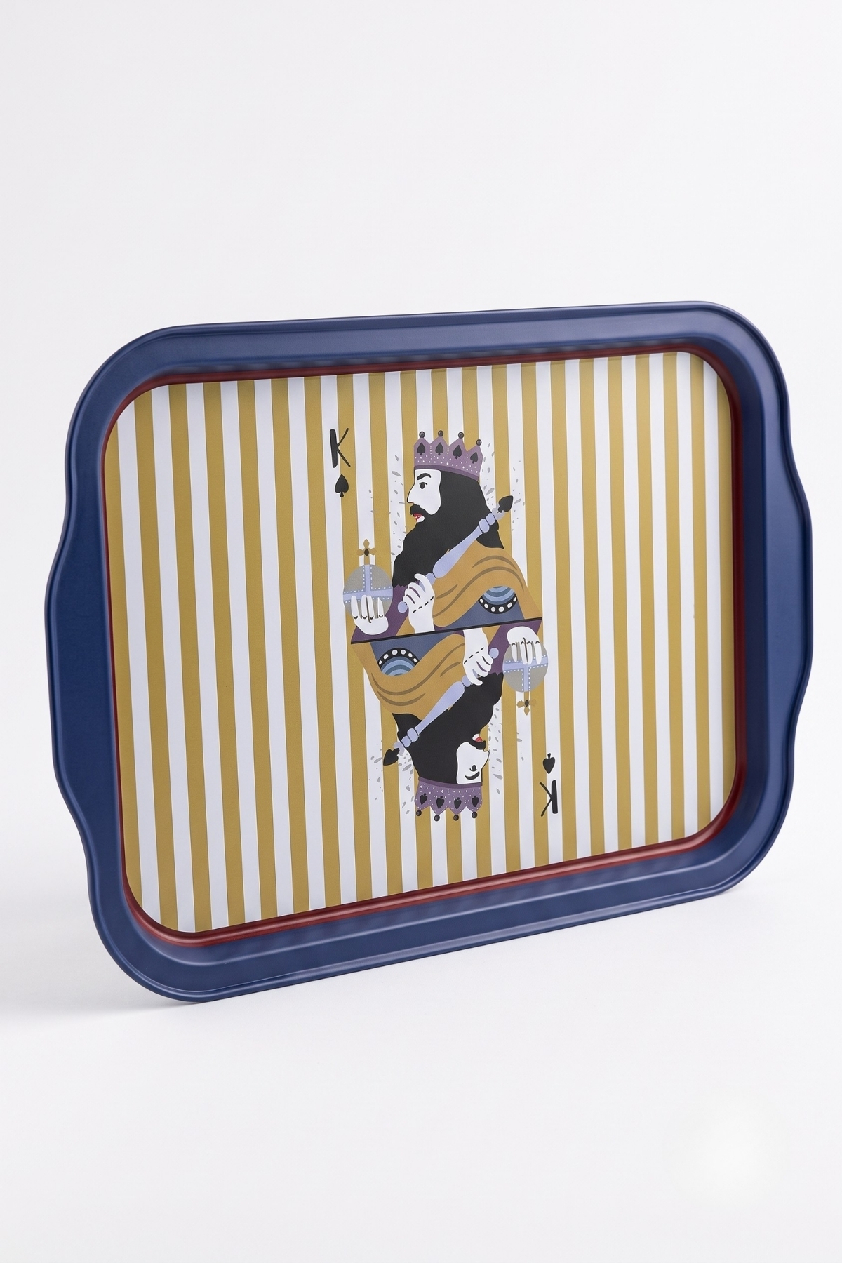 İskambil Kral (King) Baskılı Retro Metal Servis Tepsisi - 215x316 mm — Tepsiler — görsel 2 / 5 — Tinbox