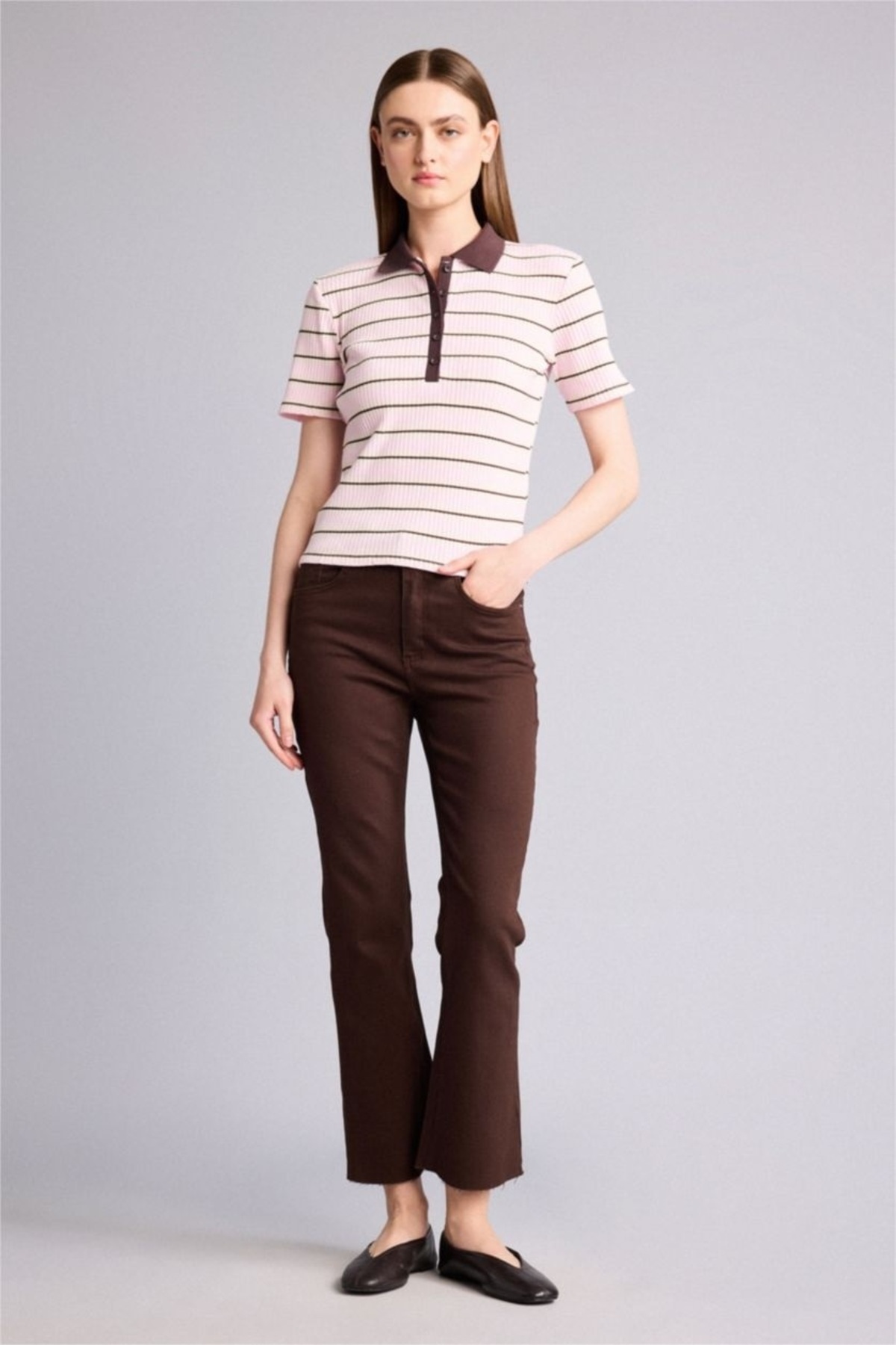 DeFacto %100 Pamuk Crop Flare Fit Yüksek Bel Bilek Boy Jean Pantolon - Kahverengi görsel 2