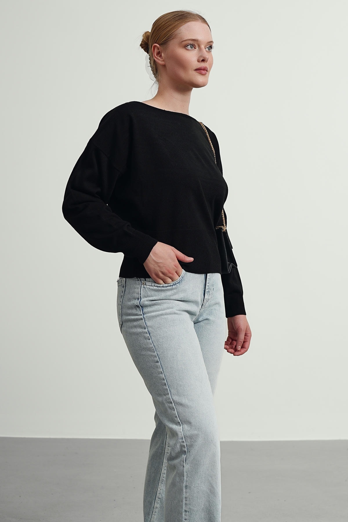 Gülce moda Kadın İnce Merserize Asimetrik Kesim Kayık Yaka Triko Kazak görsel 4