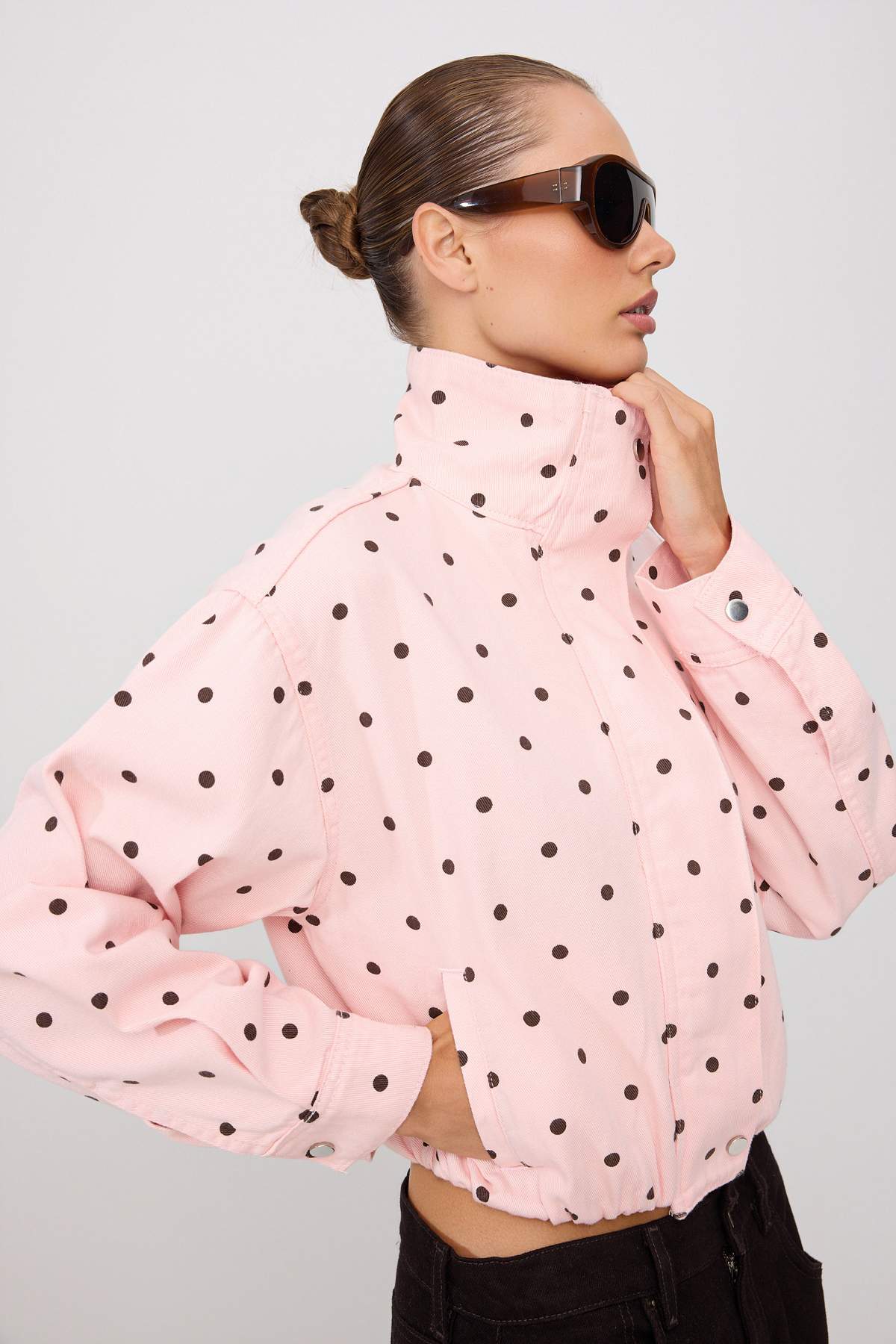 Trendyolmilla Pembe Puantiyeli Pamuklu Oversize Yazlık İnce Mont TWOSS26MO00027