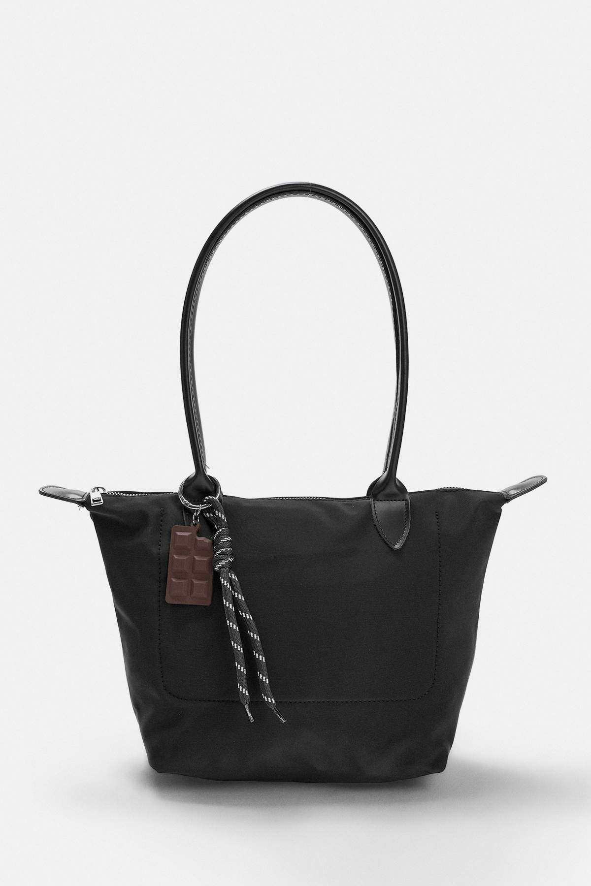 Trendyol Shoes Black Charm Detailed Women's Medium Shoulder Bag Takss26Oc00091
